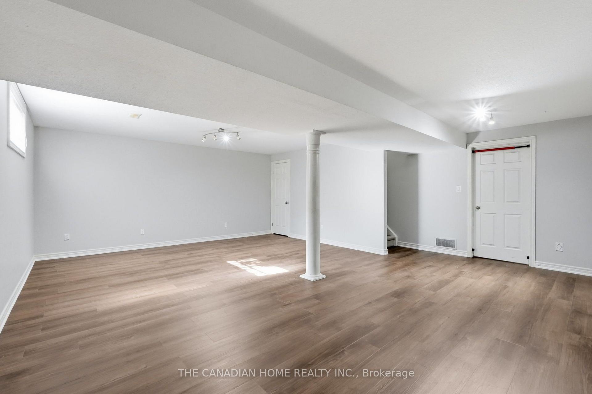 Photo 38 of Unit 14, 78 Peachwood Crescent, Hamilton, Stoney Creek — HOMEH