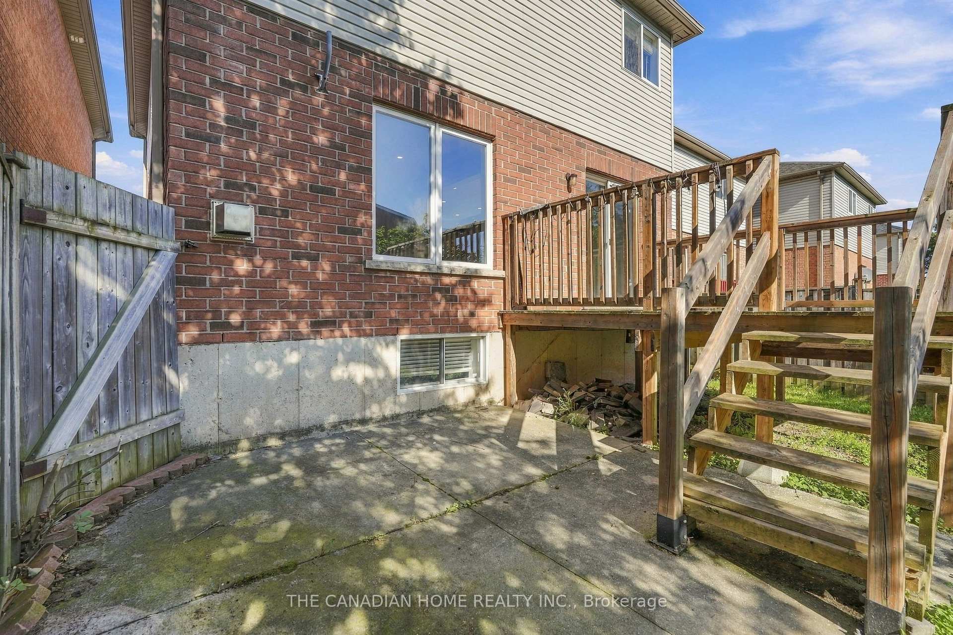 Photo 44 of Unit 14, 78 Peachwood Crescent, Hamilton, Stoney Creek — HOMEH