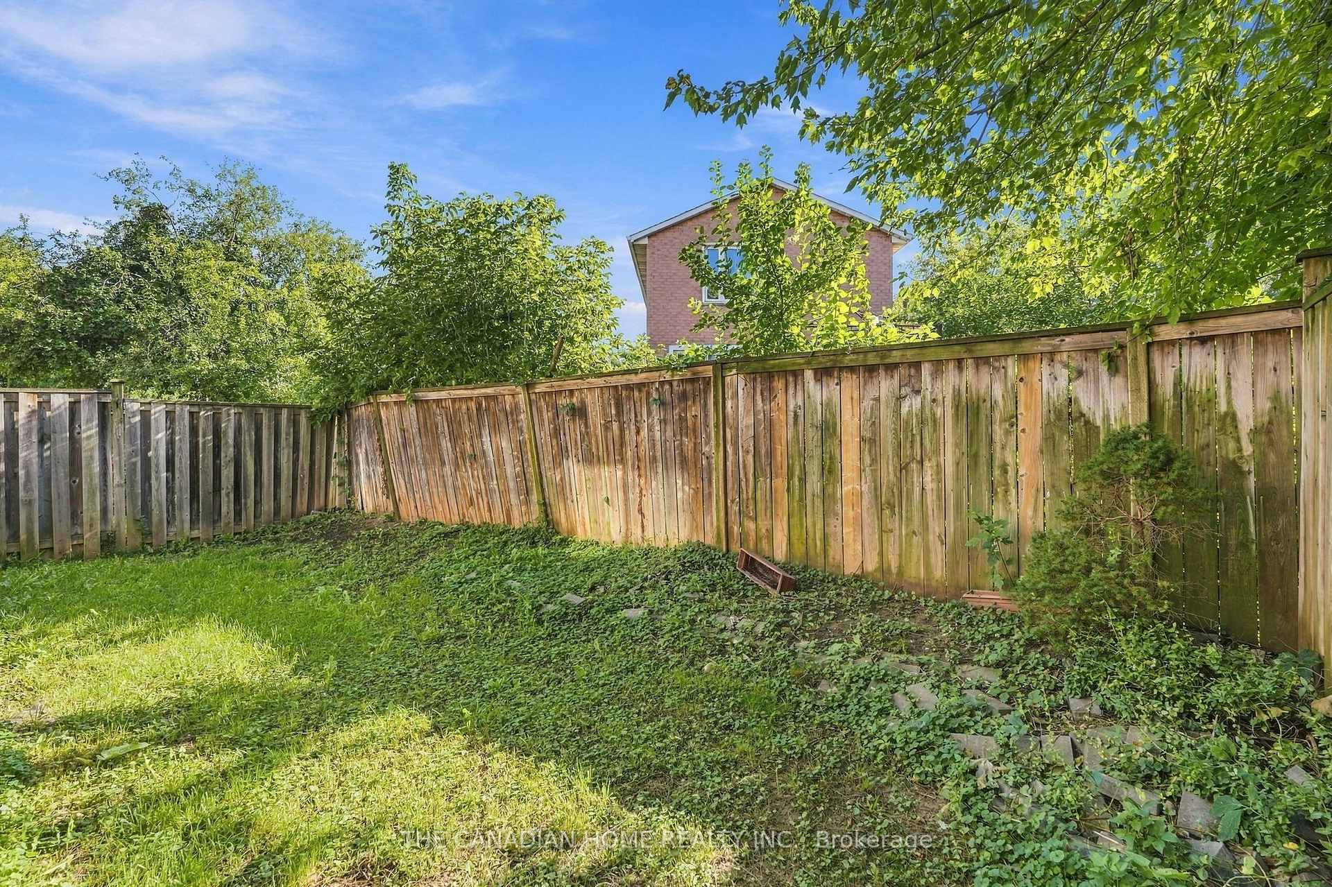 Photo 45 of Unit 14, 78 Peachwood Crescent, Hamilton, Stoney Creek — HOMEH