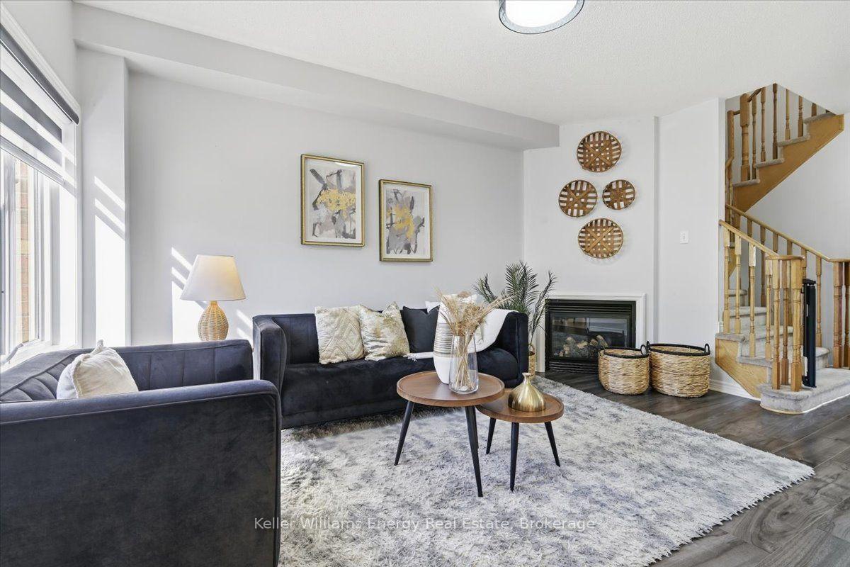 Photo 7 of 2464 Earl Grey Avenue, Pickering, Duffin Heights — HOMEH