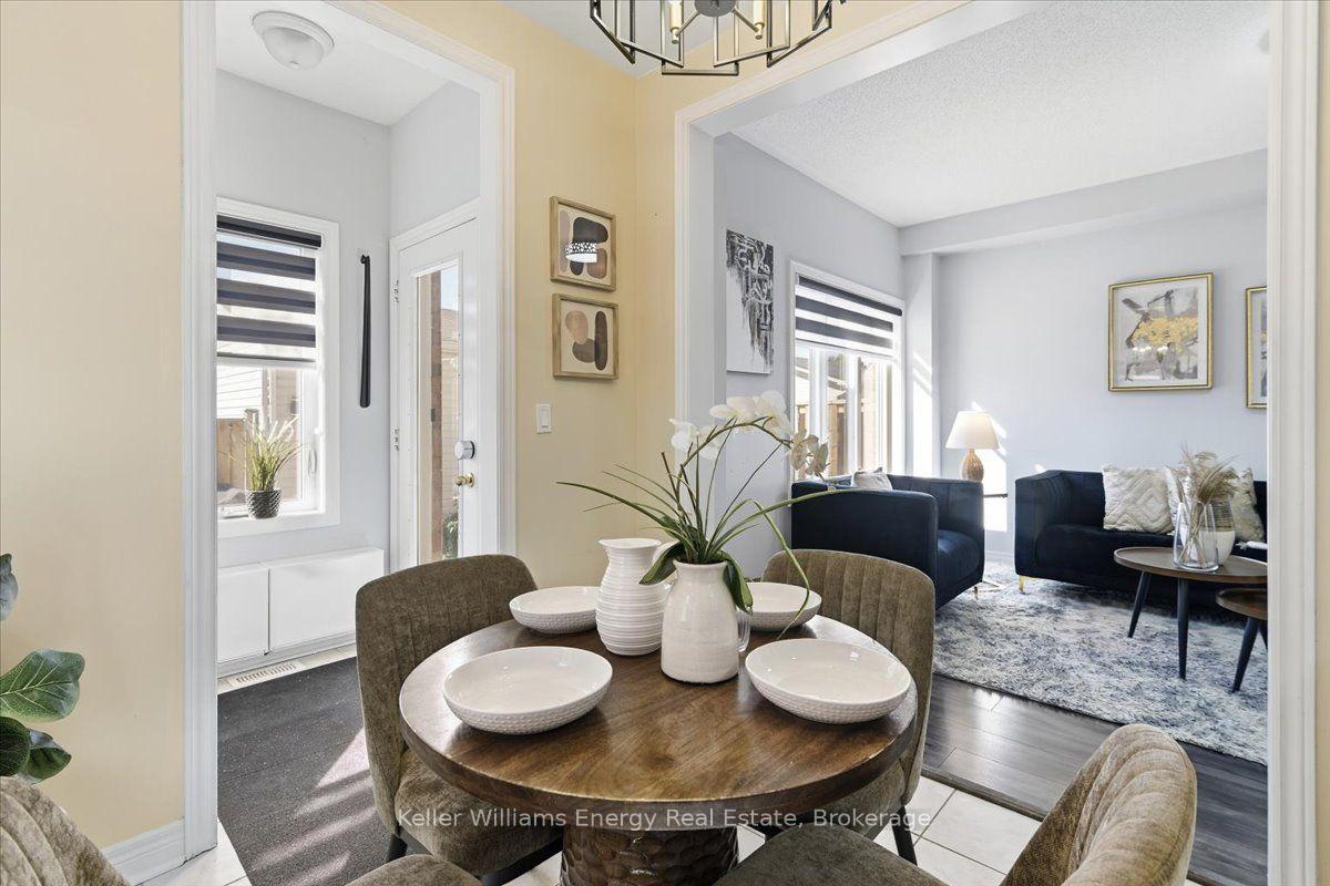 Photo 10 of 2464 Earl Grey Avenue, Pickering, Duffin Heights — HOMEH