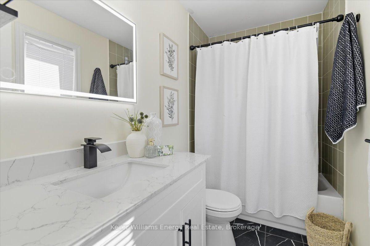 Photo 16 of 2464 Earl Grey Avenue, Pickering, Duffin Heights — HOMEH
