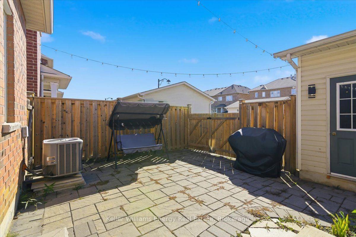 Photo 25 of 2464 Earl Grey Avenue, Pickering, Duffin Heights — HOMEH