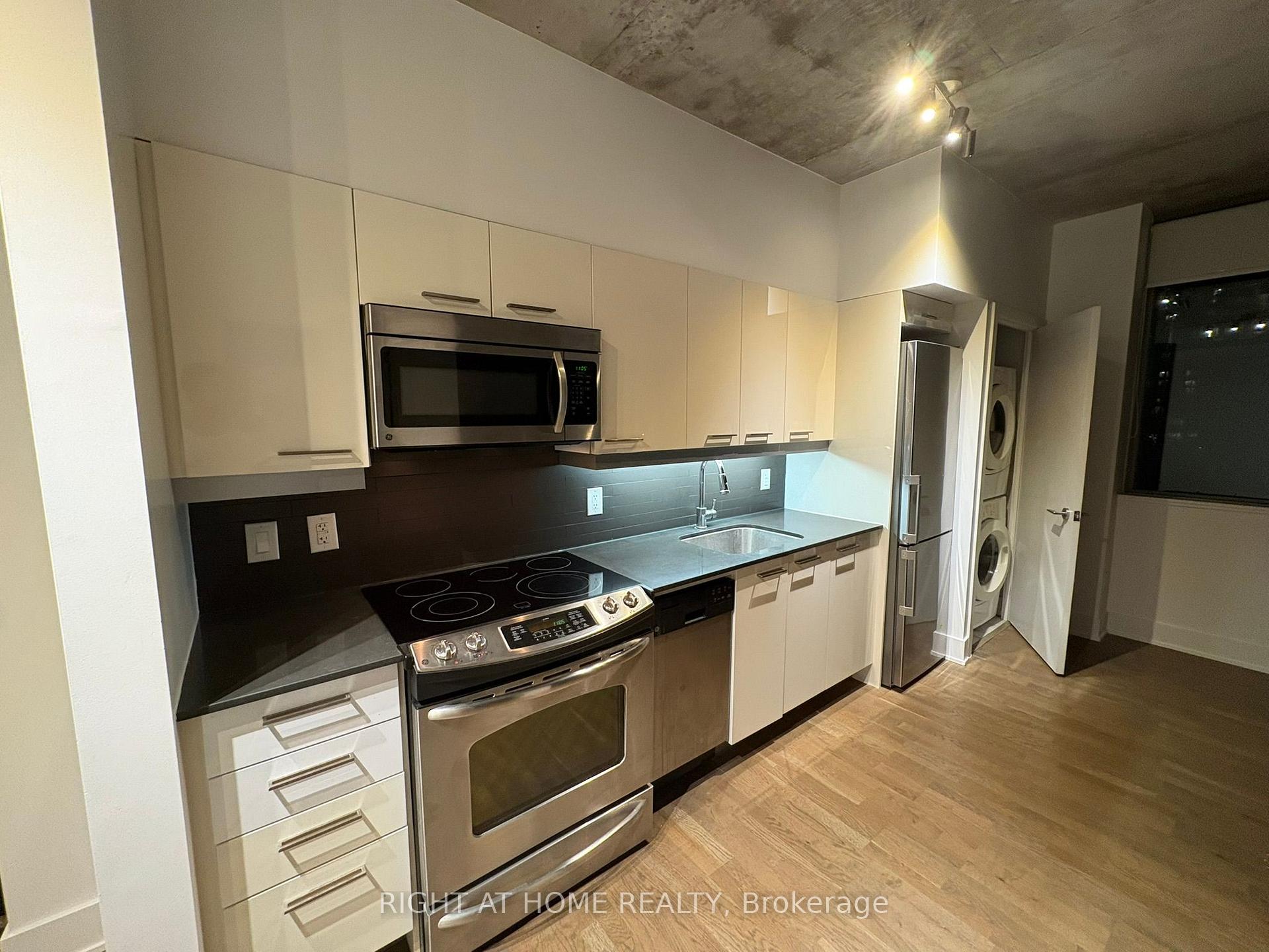 Photo 7 of Unit 602, 90 Trinity Street, Toronto, Moss Park — HOMEH