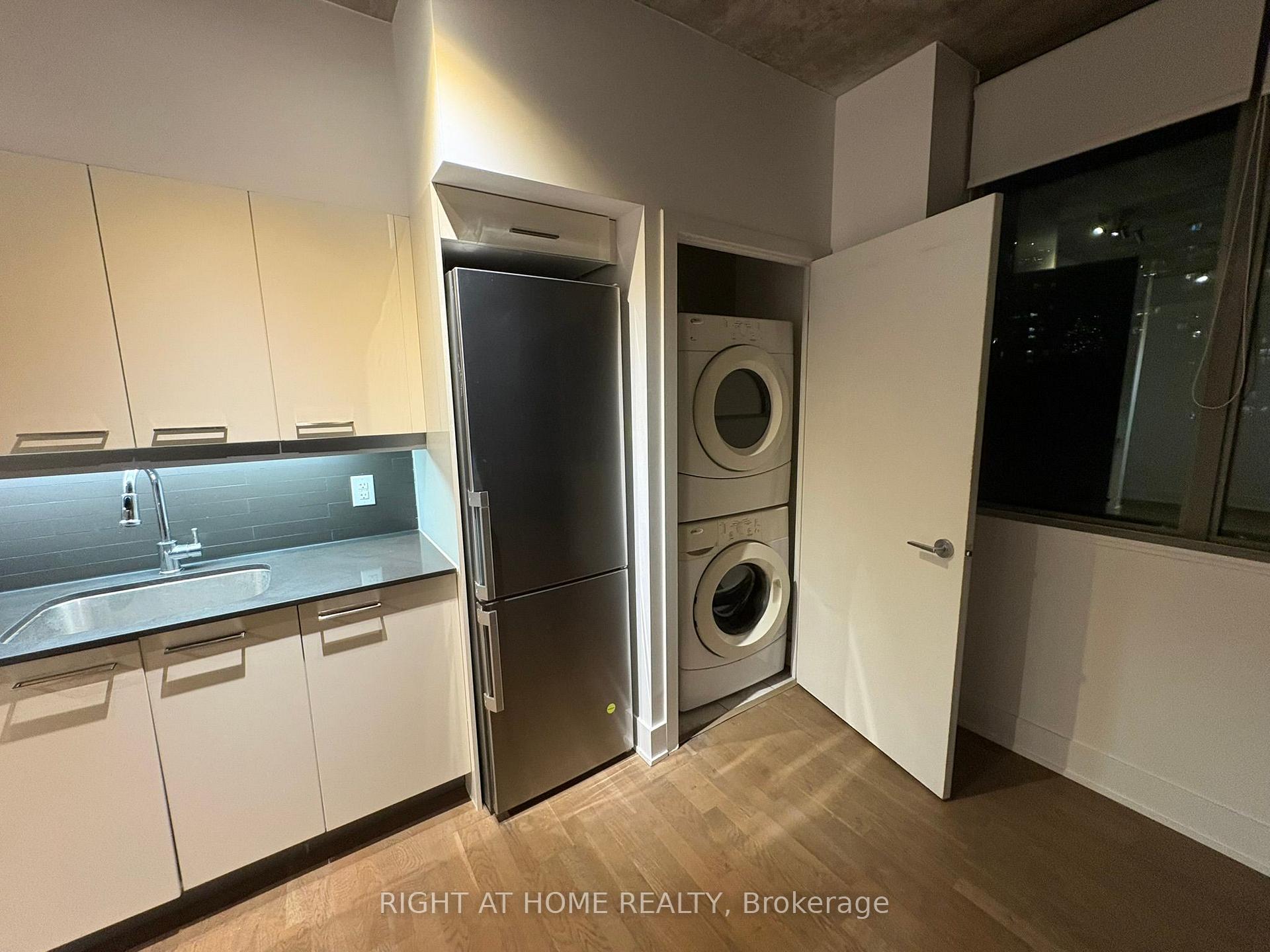 Photo 9 of Unit 602, 90 Trinity Street, Toronto, Moss Park — HOMEH