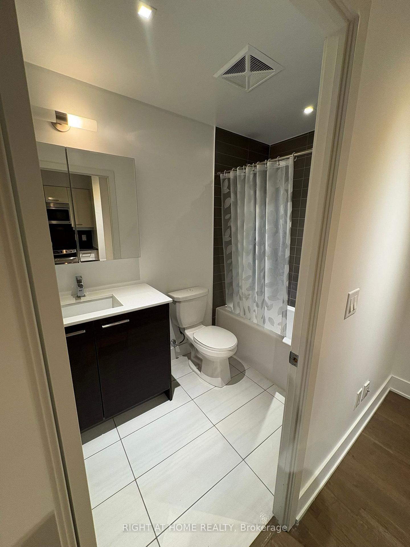Photo 10 of Unit 602, 90 Trinity Street, Toronto, Moss Park — HOMEH