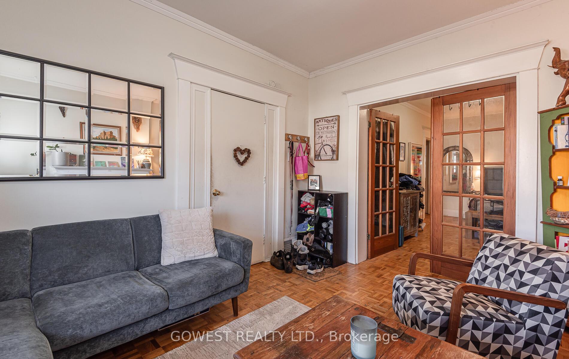 Photo 5 of 11 Kenneth Avenue, Toronto, High Park North — HOMEH