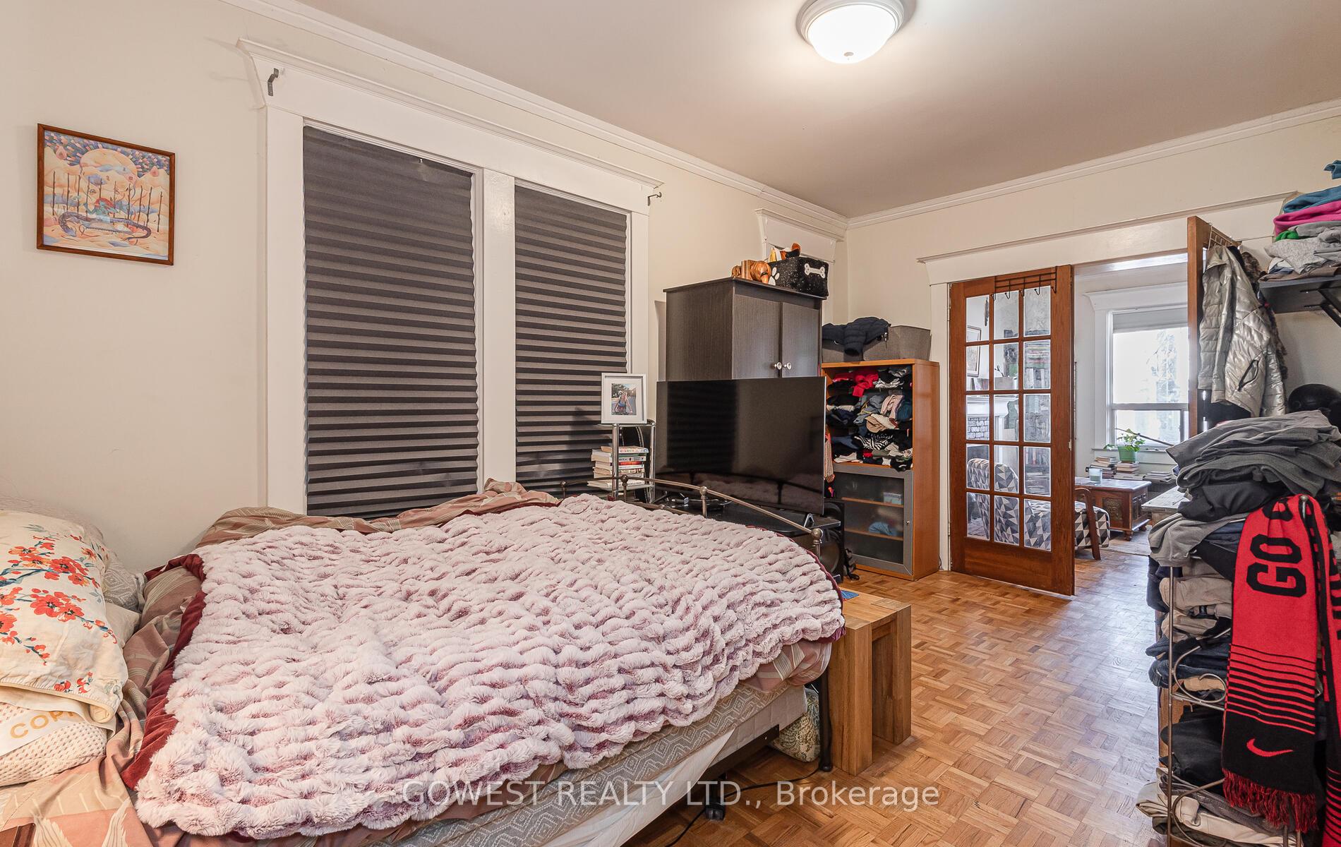 Photo 6 of 11 Kenneth Avenue, Toronto, High Park North — HOMEH
