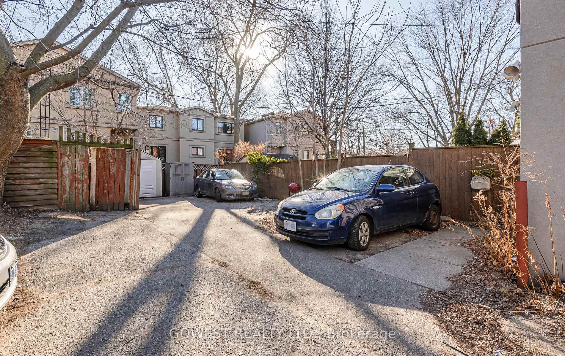 Photo 15 of 11 Kenneth Avenue, Toronto, High Park North — HOMEH
