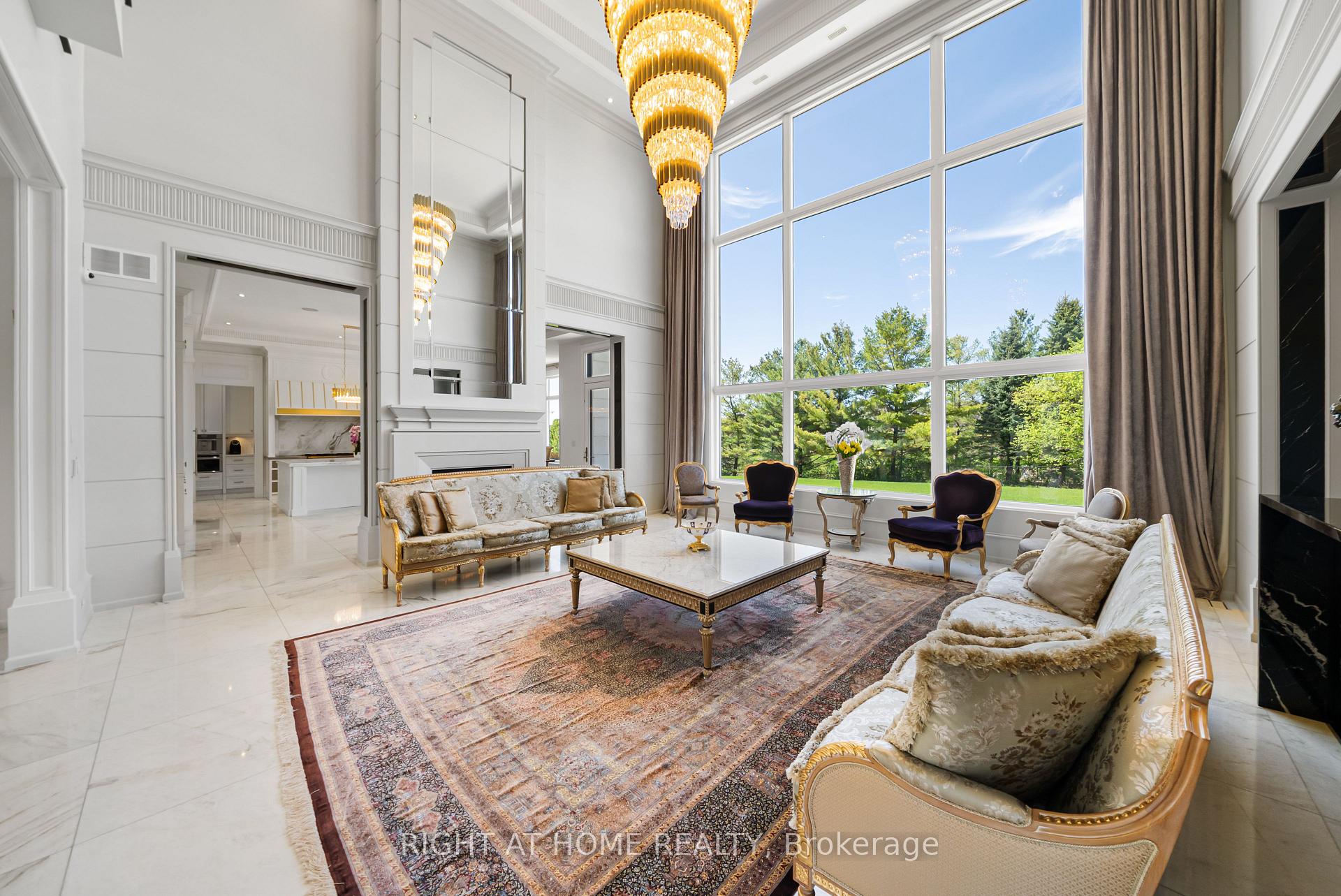 Photo 6 of 16 Sirona's Lane, Aurora, Bayview Southeast — HOMEH