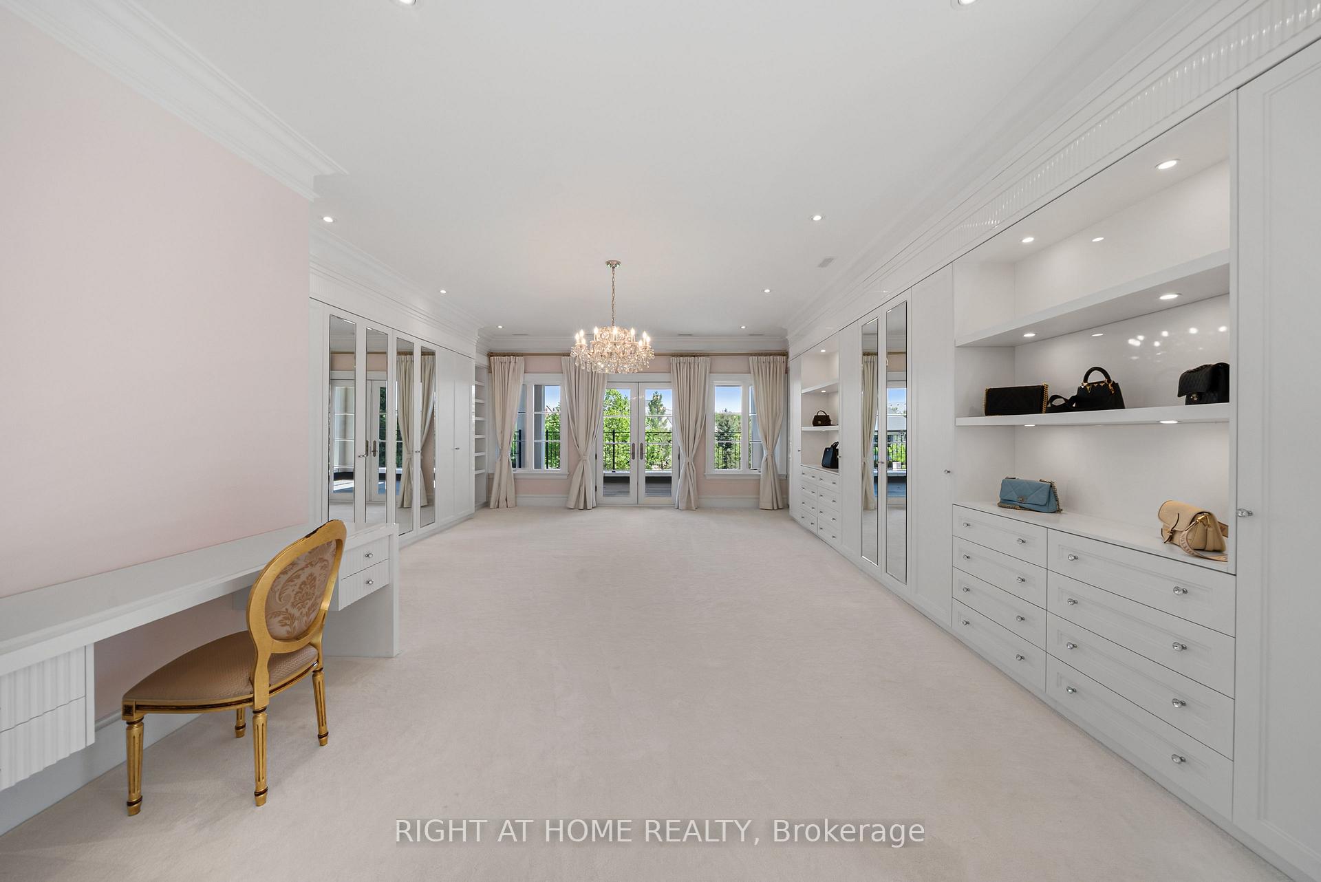 Photo 38 of 16 Sirona's Lane, Aurora, Bayview Southeast — HOMEH