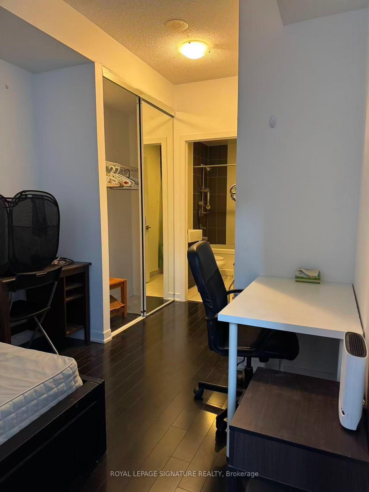 Photo 10 of Unit 410, 770 Bay Street, Toronto, Bay Street Corridor — HOMEH