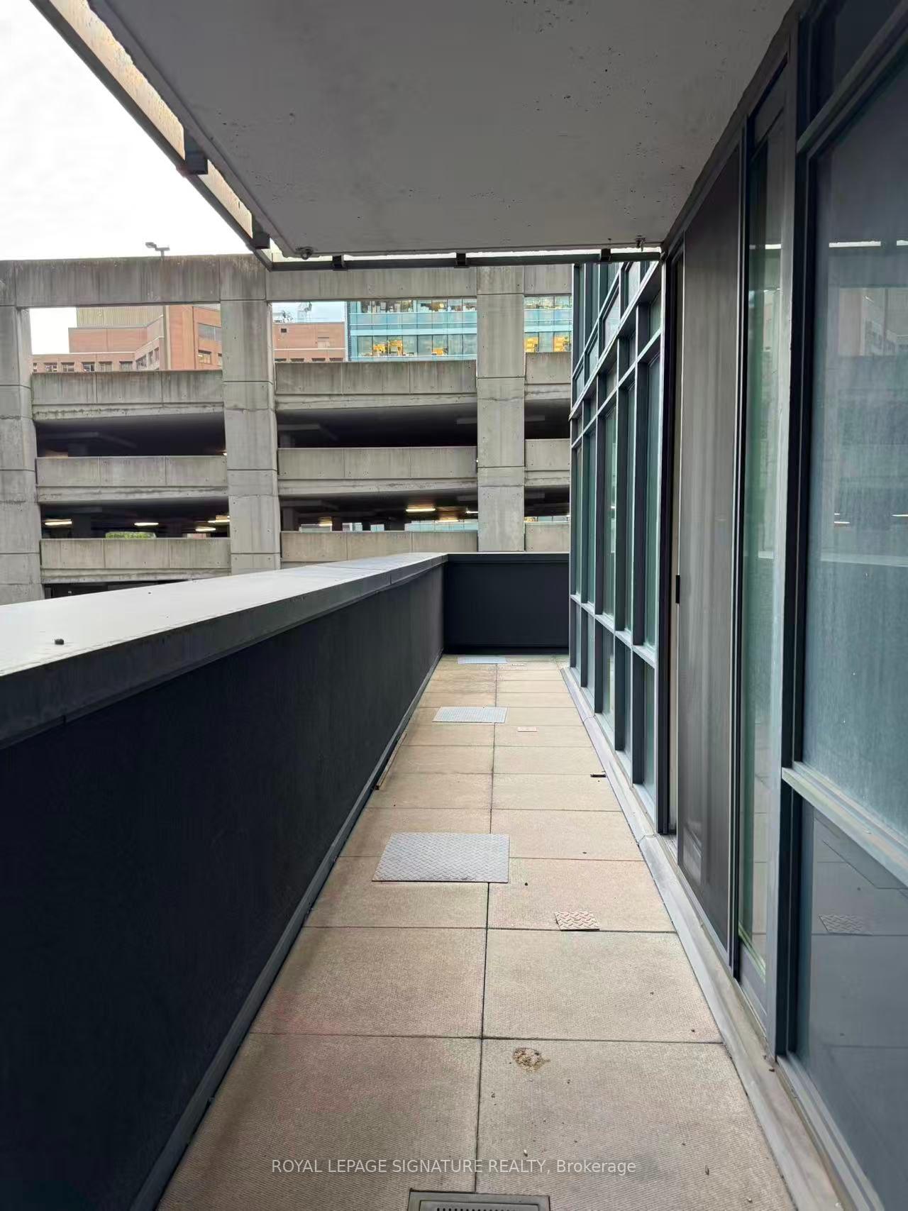 Photo 14 of Unit 410, 770 Bay Street, Toronto, Bay Street Corridor — HOMEH