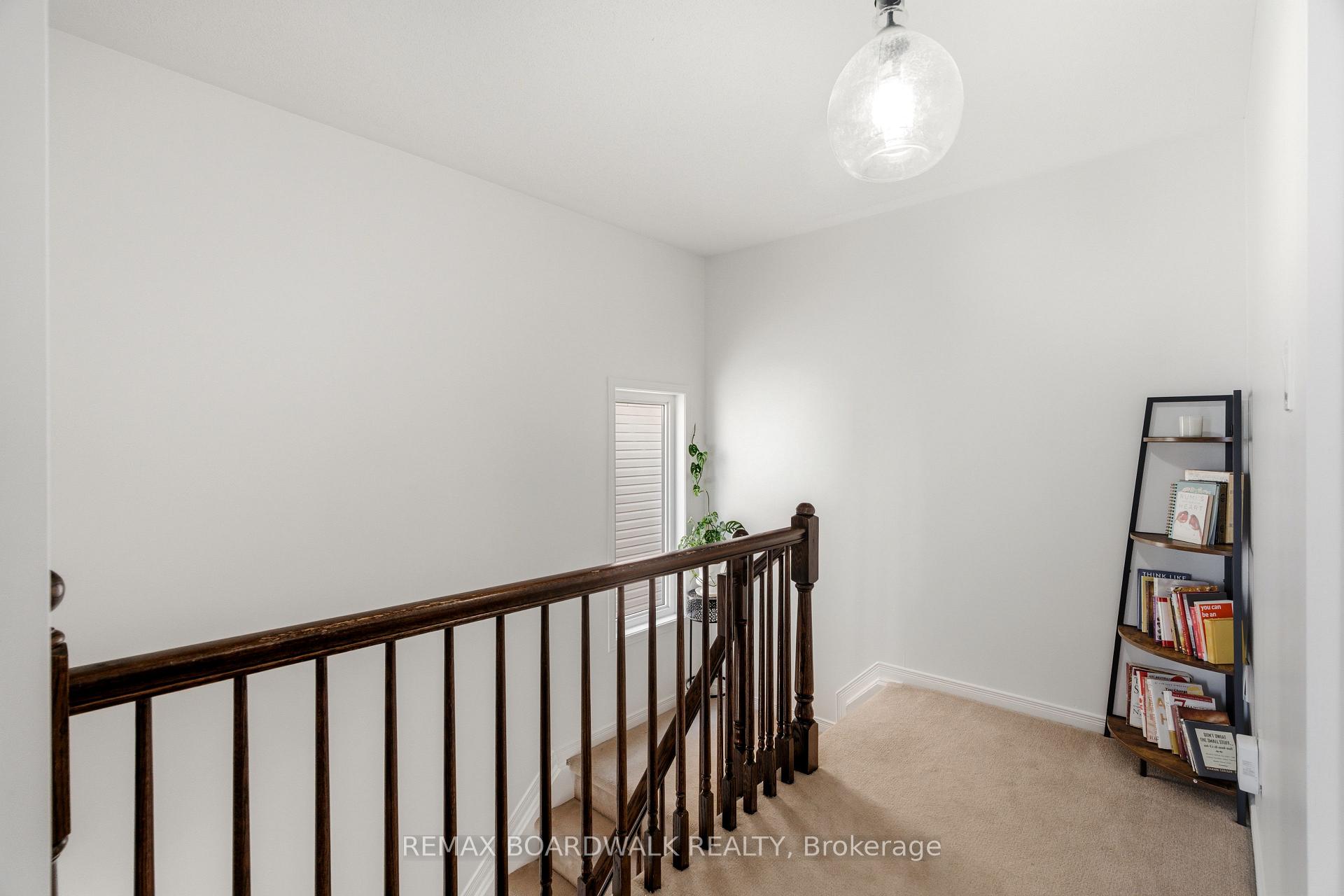 Photo 27 of 107 Caithness Private, Ottawa, Mer Bleue/Bradley Estates/Anderson Park — HOMEH