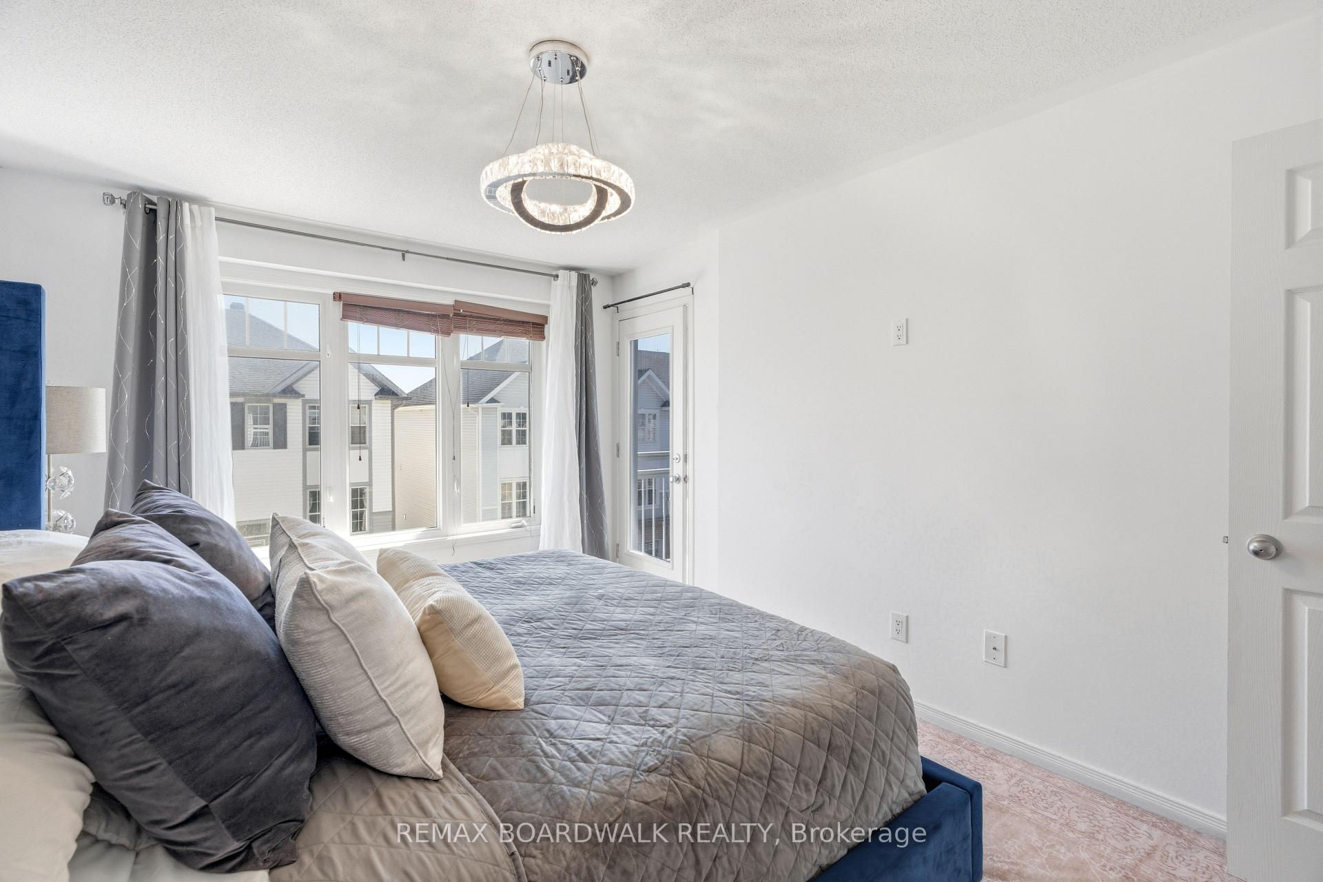 Photo 30 of 107 Caithness Private, Ottawa, Mer Bleue/Bradley Estates/Anderson Park — HOMEH