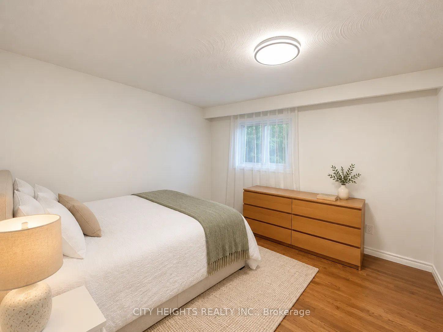 Photo 6 of Unit #2, 1 Lucifer Drive, North York, Pleasant View — HOMEH