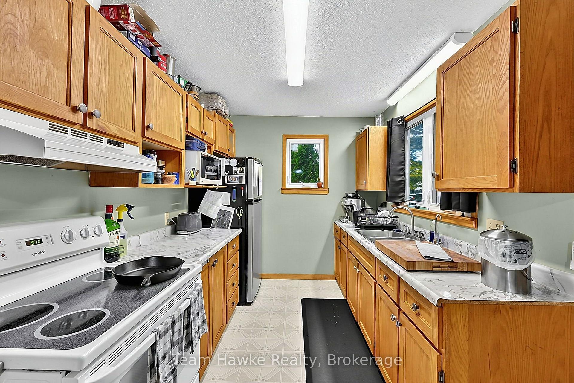 Photo 12 of 337 Norene Street, Midland — HOMEH