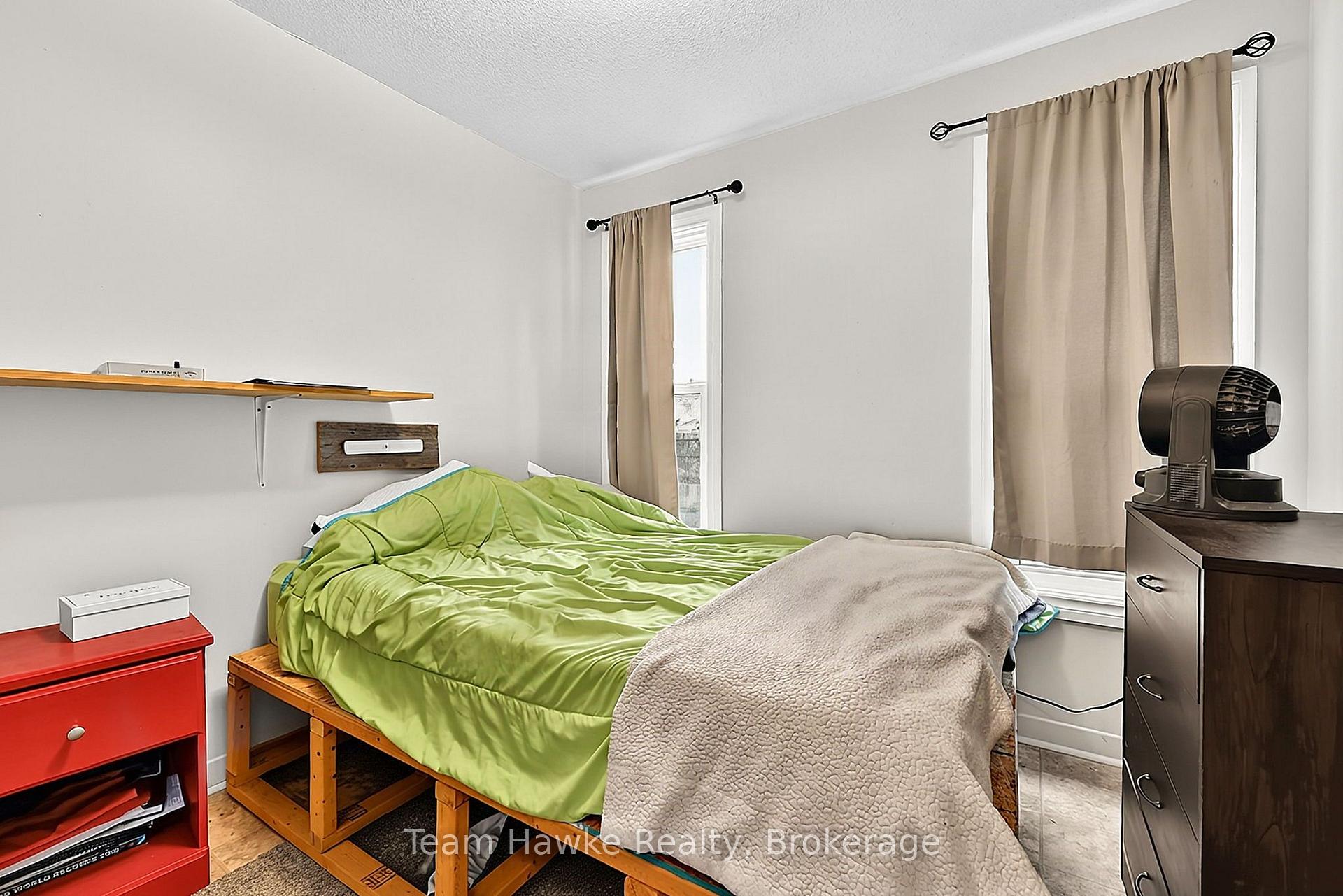 Photo 26 of 337 Norene Street, Midland — HOMEH
