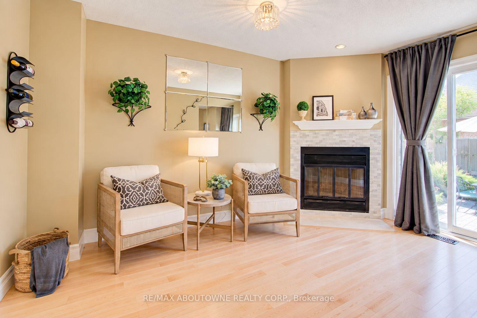 Photo 12 of 3668 Colonial Drive, Mississauga, Erin Mills — HOMEH