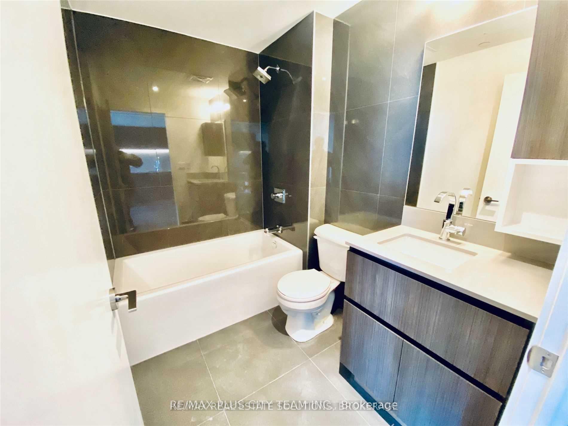 Photo 13 of Unit 1025, 30 Baseball Place, Toronto, South Riverdale — HOMEH
