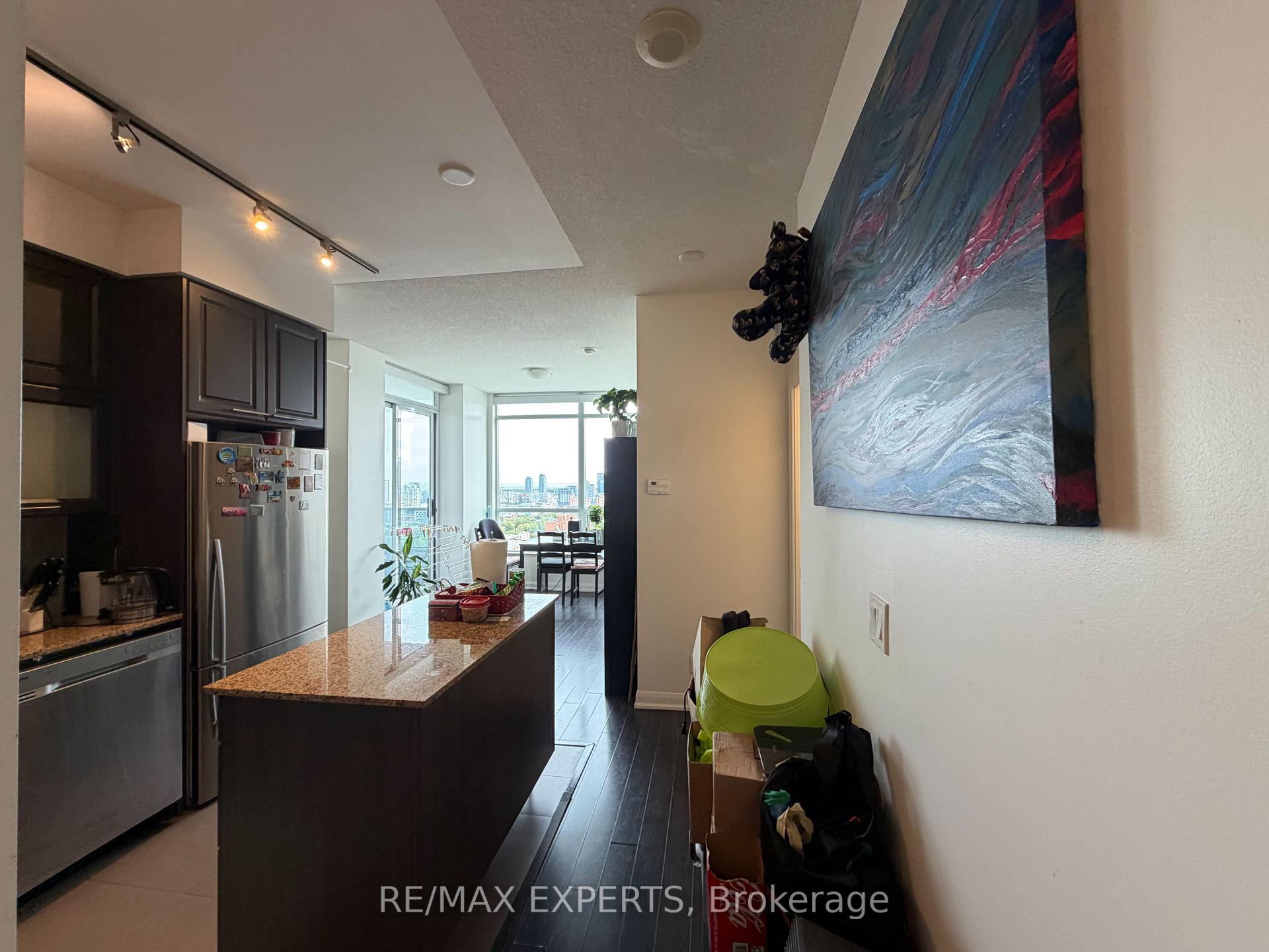 Photo 2 of Unit 2004, 500 Sherbourne Street, Toronto, North St. James Town — HOMEH