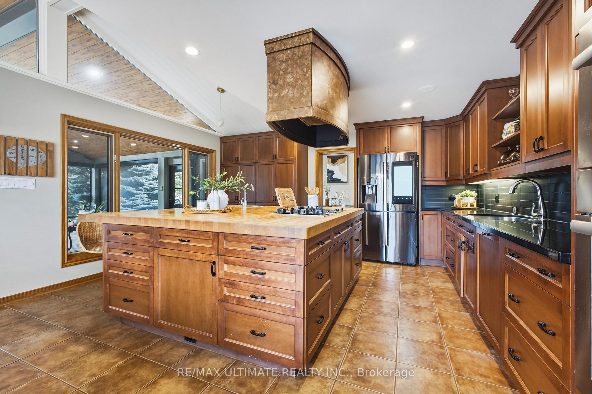 Photo 11 of 873421 5th Line Estates, Mono, Rural Mono — HOMEH
