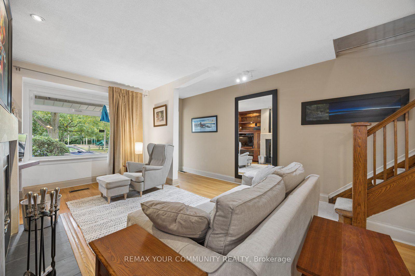 Photo 4 of 88 West Lynn Avenue, Toronto, Woodbine Corridor — HOMEH