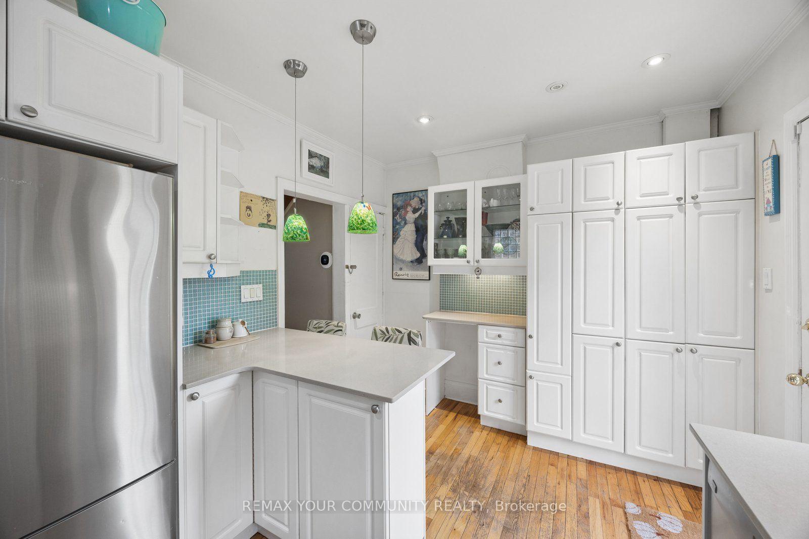 Photo 11 of 88 West Lynn Avenue, Toronto, Woodbine Corridor — HOMEH