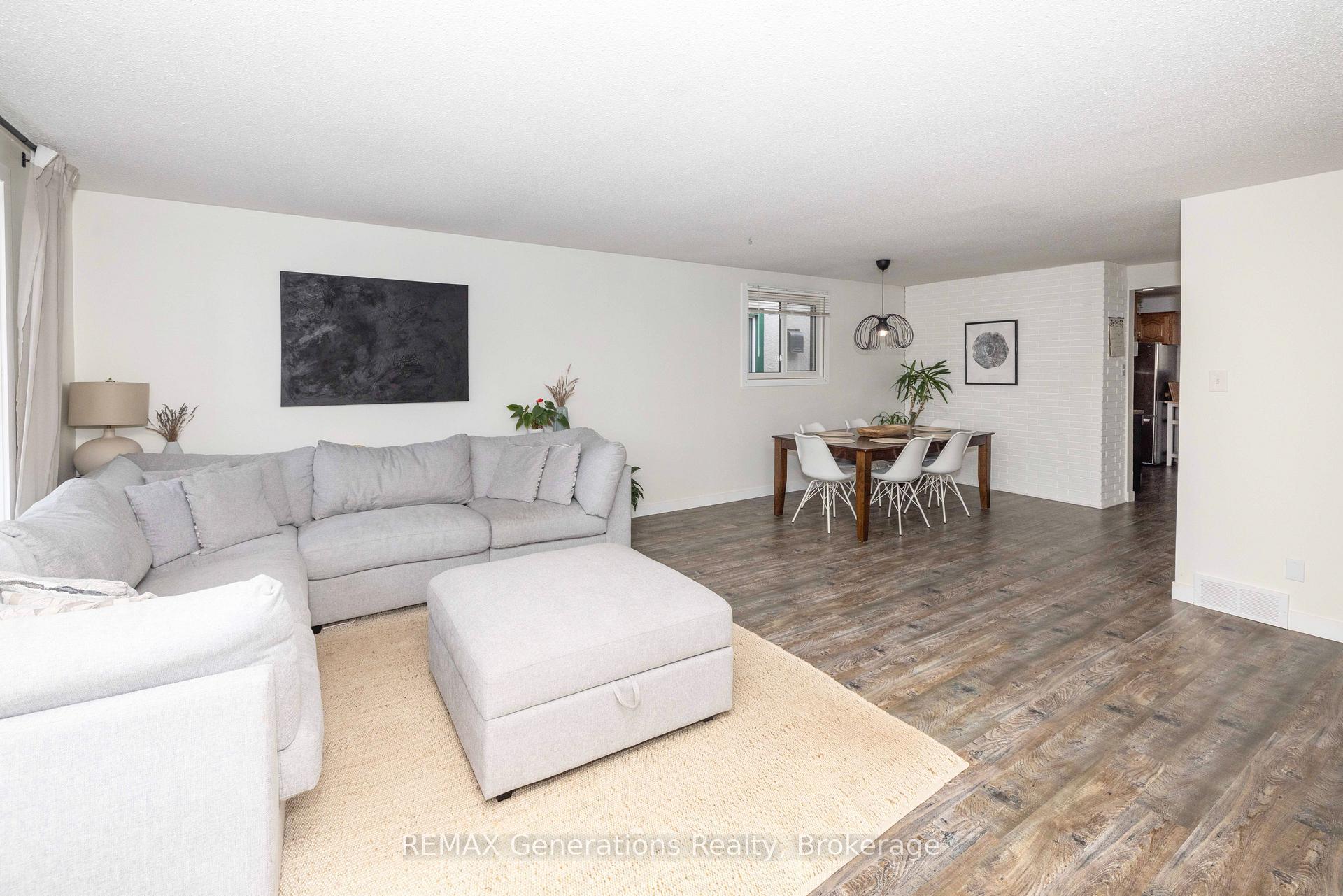 Photo 8 of 282 Algoma Street N, Thunder Bay, Shuniah — HOMEH