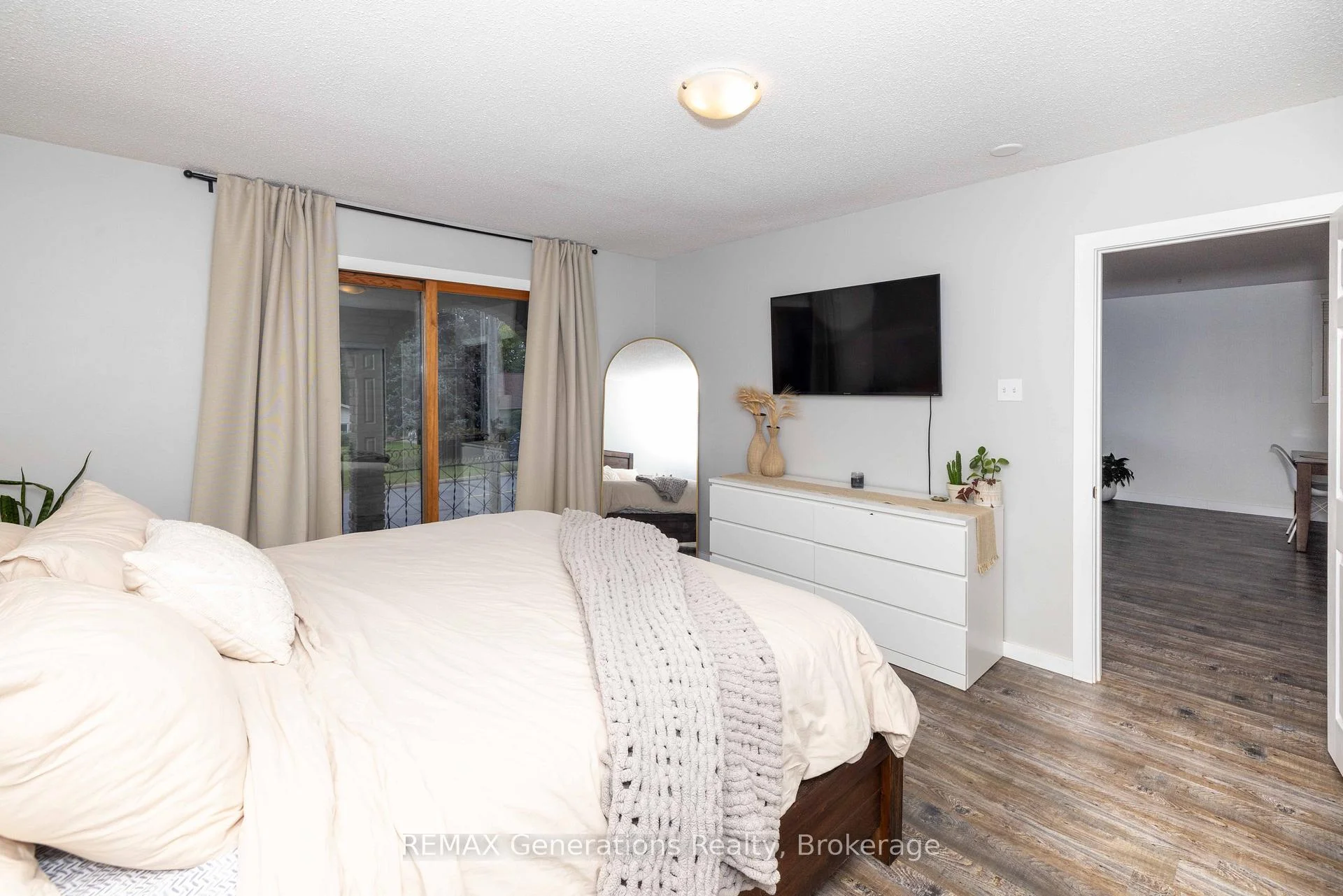 Photo 24 of 282 Algoma Street N, Thunder Bay, Shuniah — HOMEH