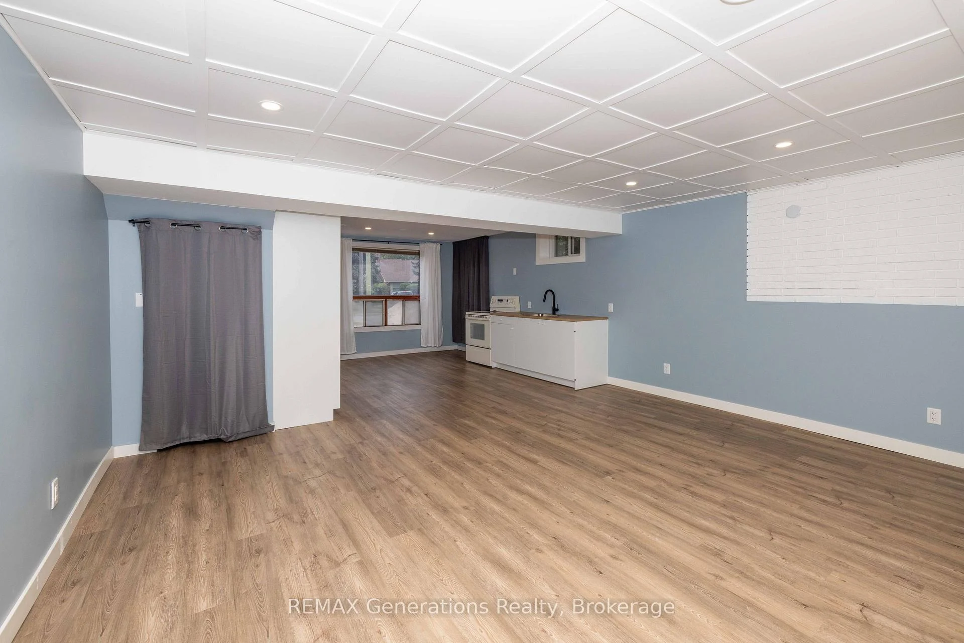 Photo 39 of 282 Algoma Street N, Thunder Bay, Shuniah — HOMEH