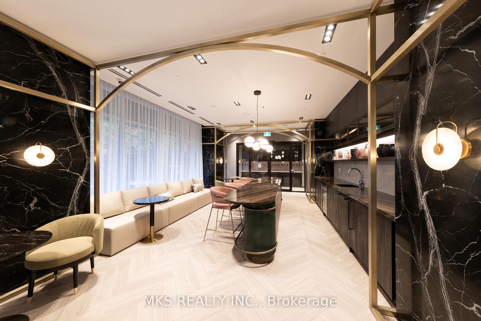 Photo 18 of Unit 610, 771 Yonge Street, Toronto, The Annex — HOMEH