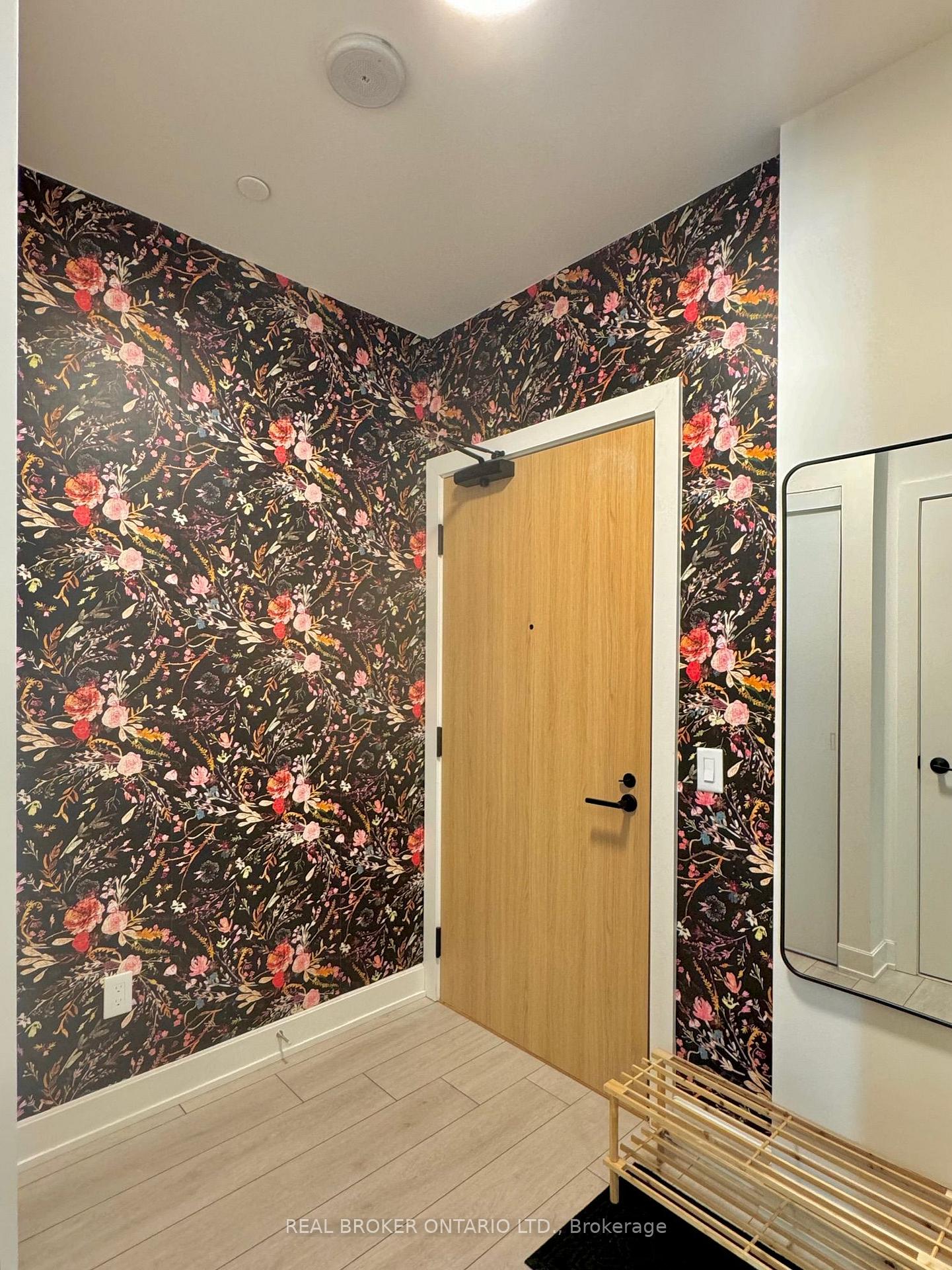 Photo 5 of Unit 13, 15 Mercer Street, Toronto, Waterfront Communities — HOMEH