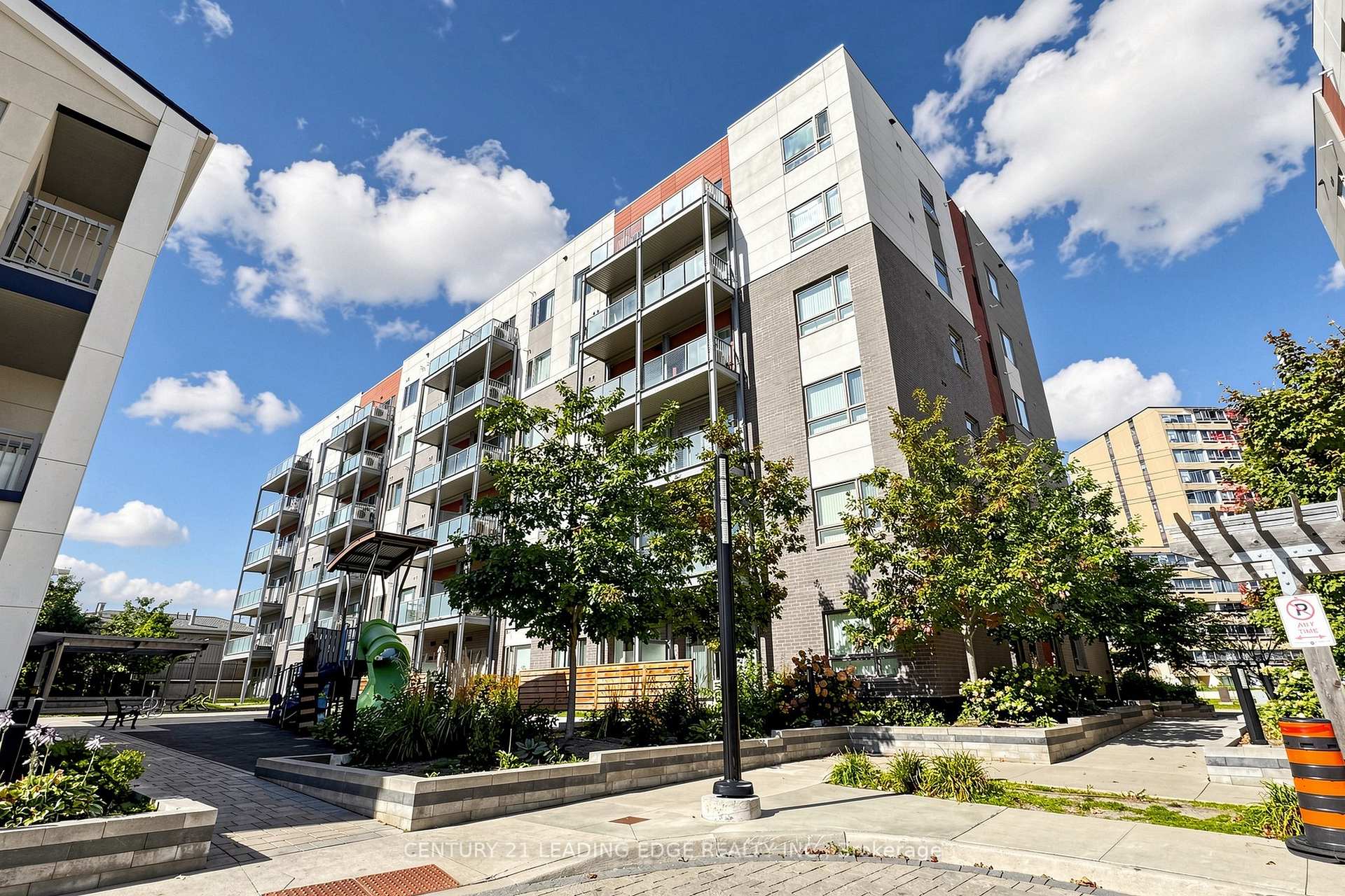 Photo 2 of Unit 102, 5131 Sheppard Avenue E, Scarborough, Malvern — HOMEH
