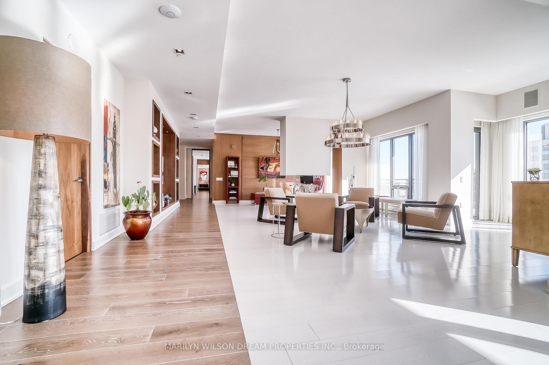 Photo 5 of Unit 1701, 90 George Street, Ottawa, Lower Town/Byward Market — HOMEH