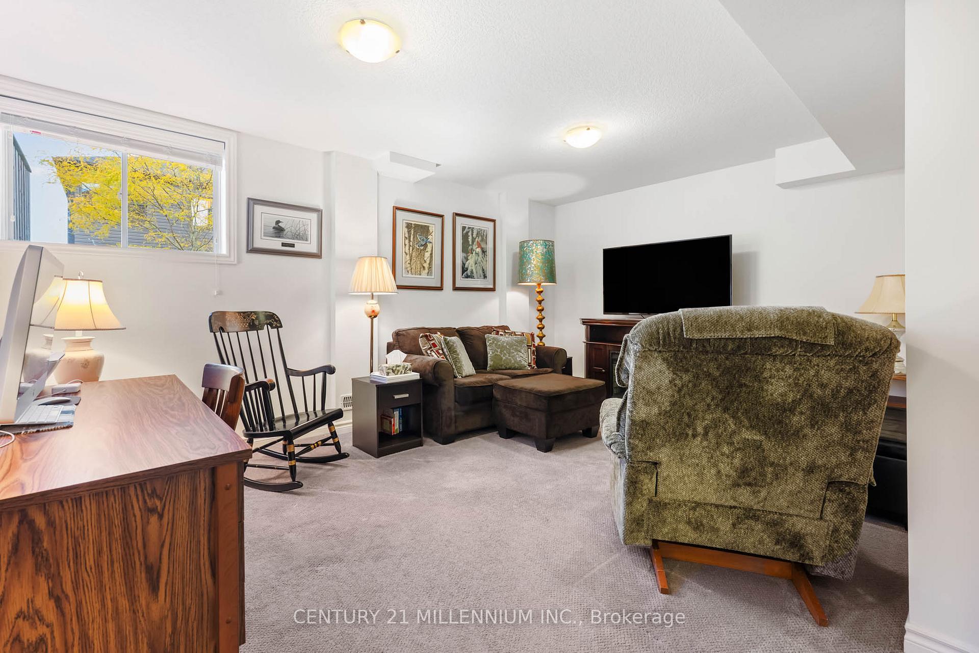Photo 30 of Unit 18, 91 Poppy Drive E, Guelph, Pineridge/Westminster Woods — HOMEH