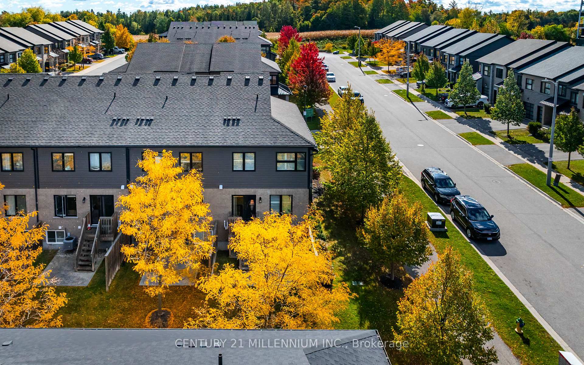 Photo 43 of Unit 18, 91 Poppy Drive E, Guelph, Pineridge/Westminster Woods — HOMEH