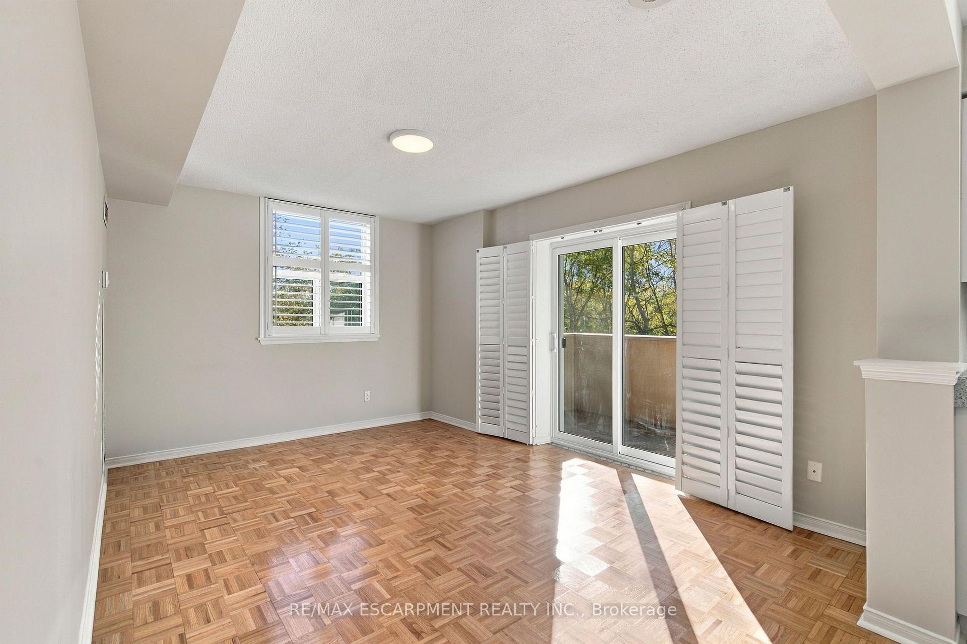 Photo 9 of Unit 223, 7373 Martingrove Road, Vaughan, Vaughan Grove — HOMEH