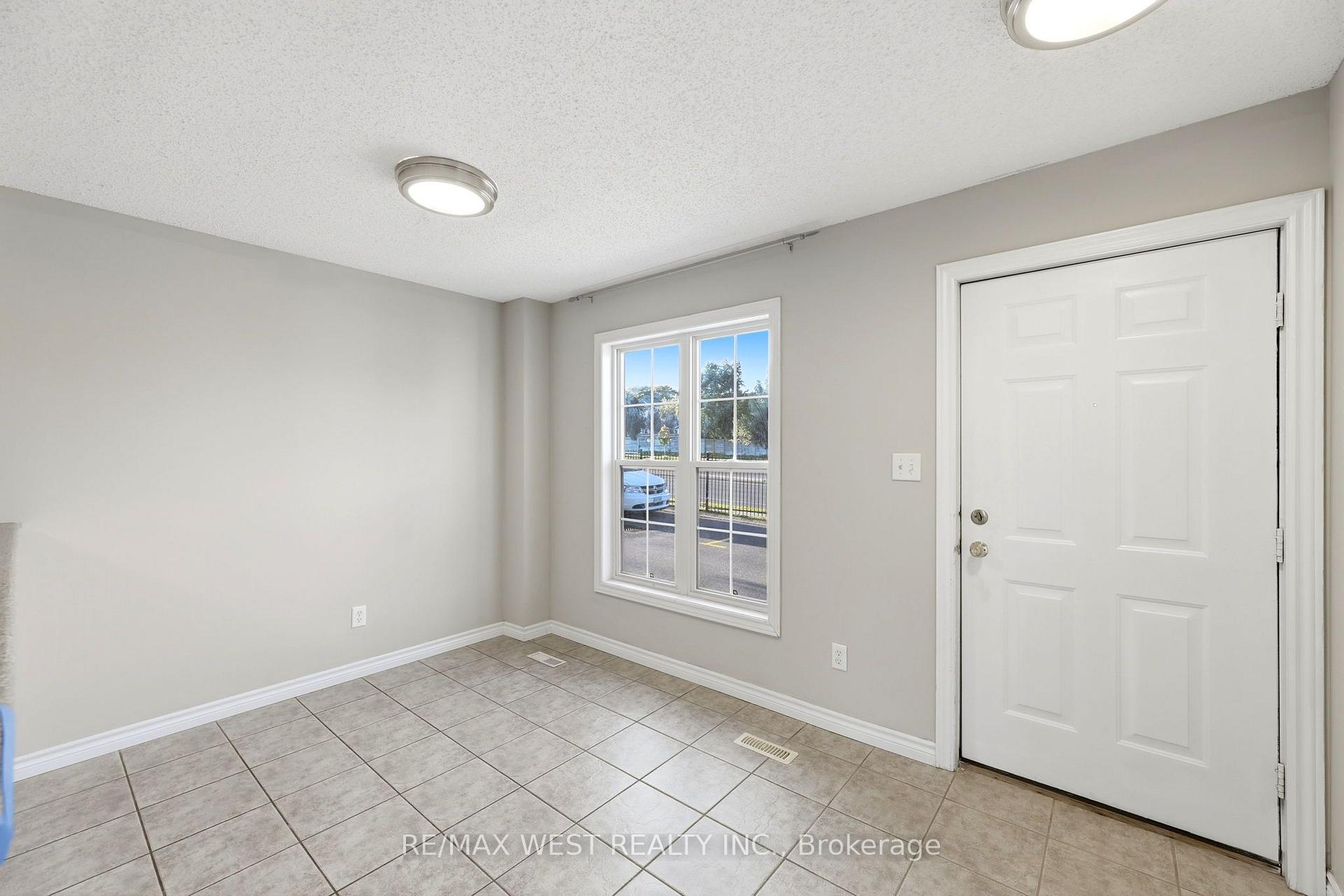 Photo 6 of Unit 11, 600 Sarnia Road, London, North I — HOMEH