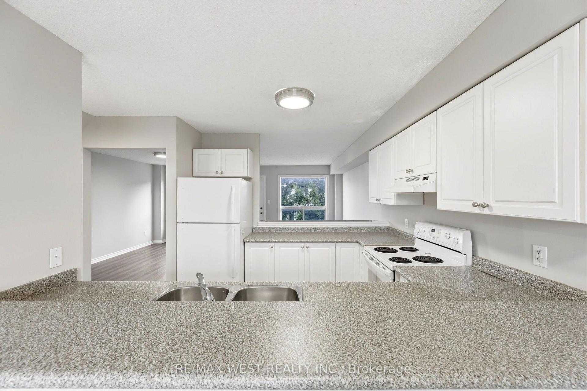 Photo 10 of Unit 11, 600 Sarnia Road, London, North I — HOMEH
