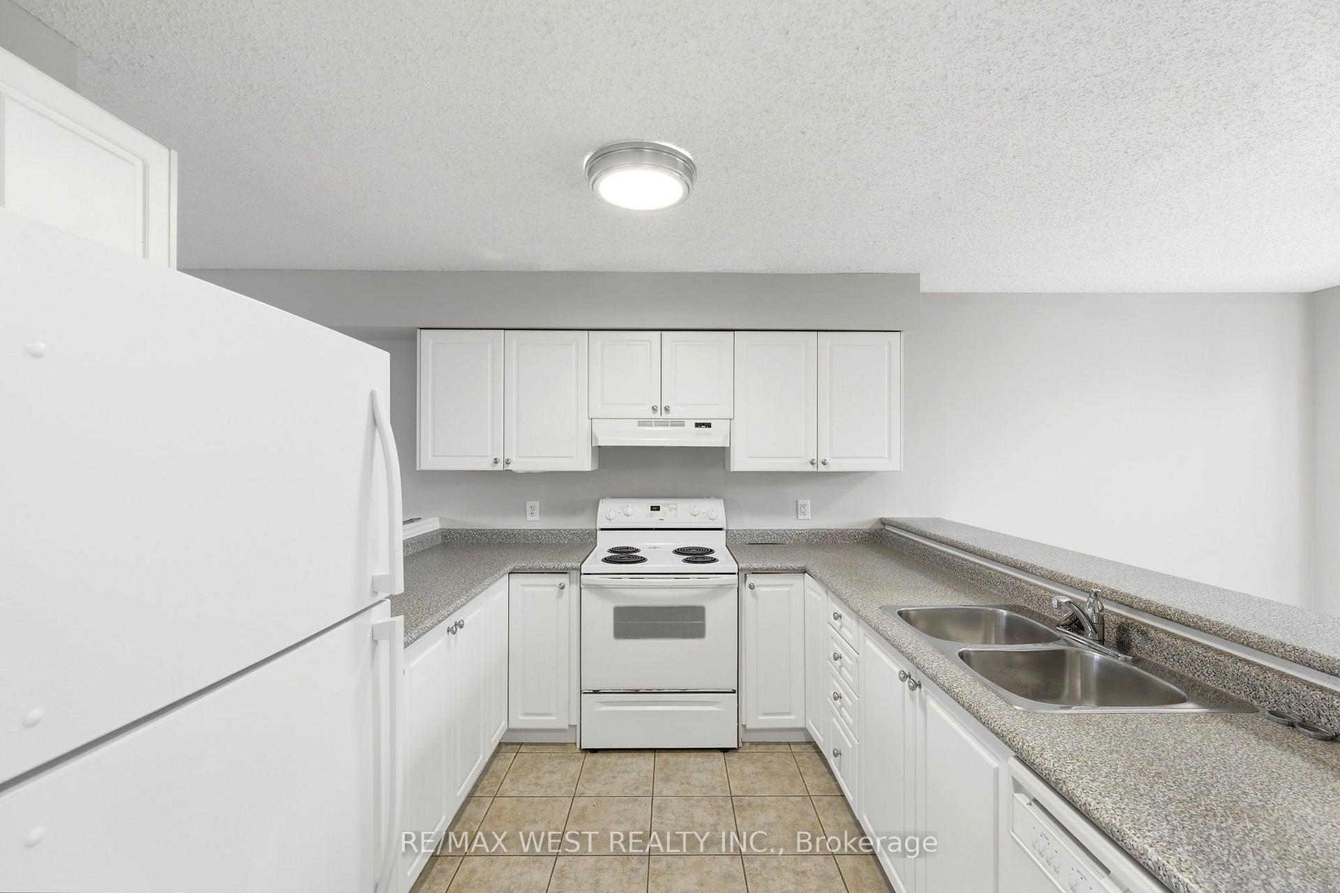Photo 11 of Unit 11, 600 Sarnia Road, London, North I — HOMEH