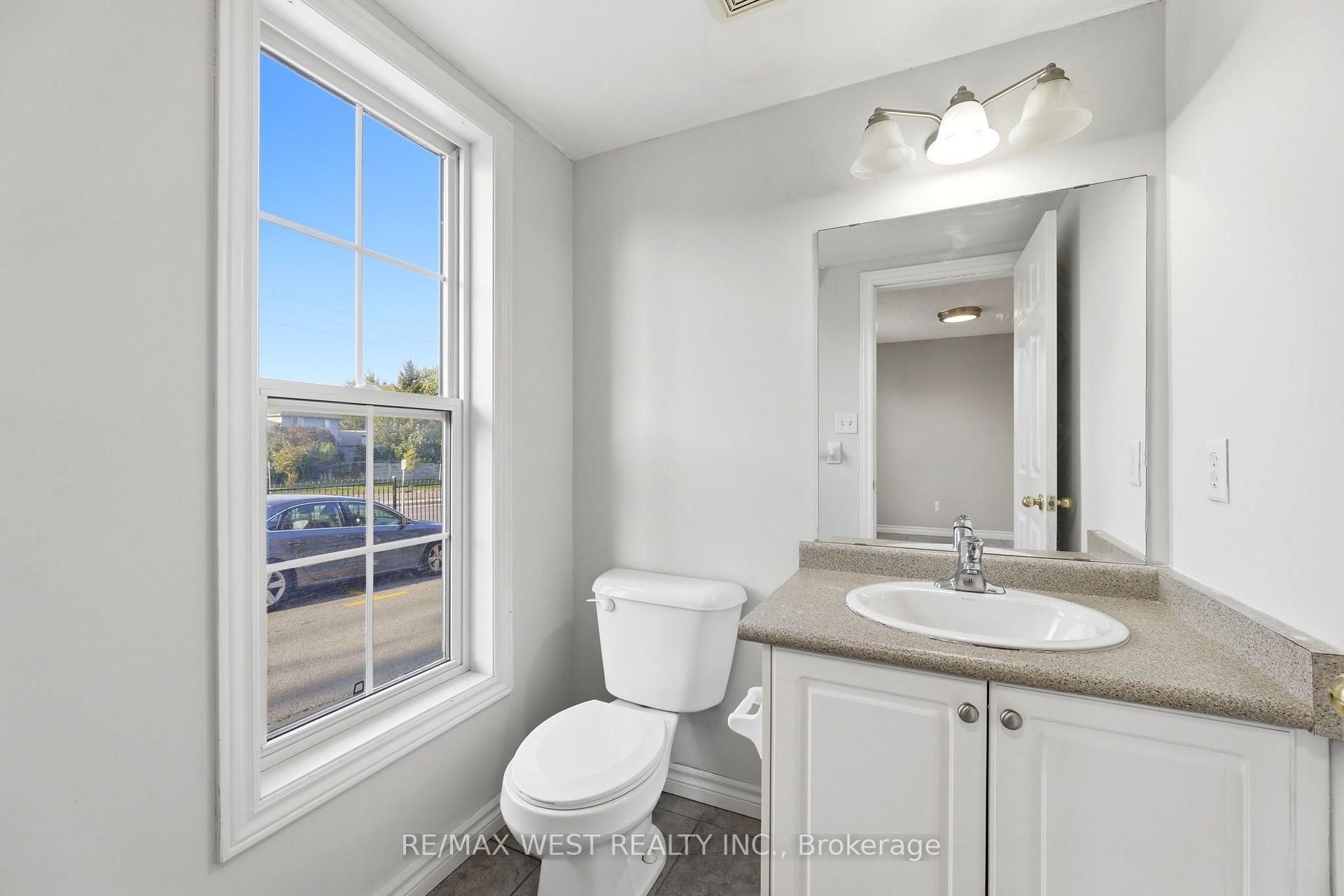 Photo 18 of Unit 11, 600 Sarnia Road, London, North I — HOMEH