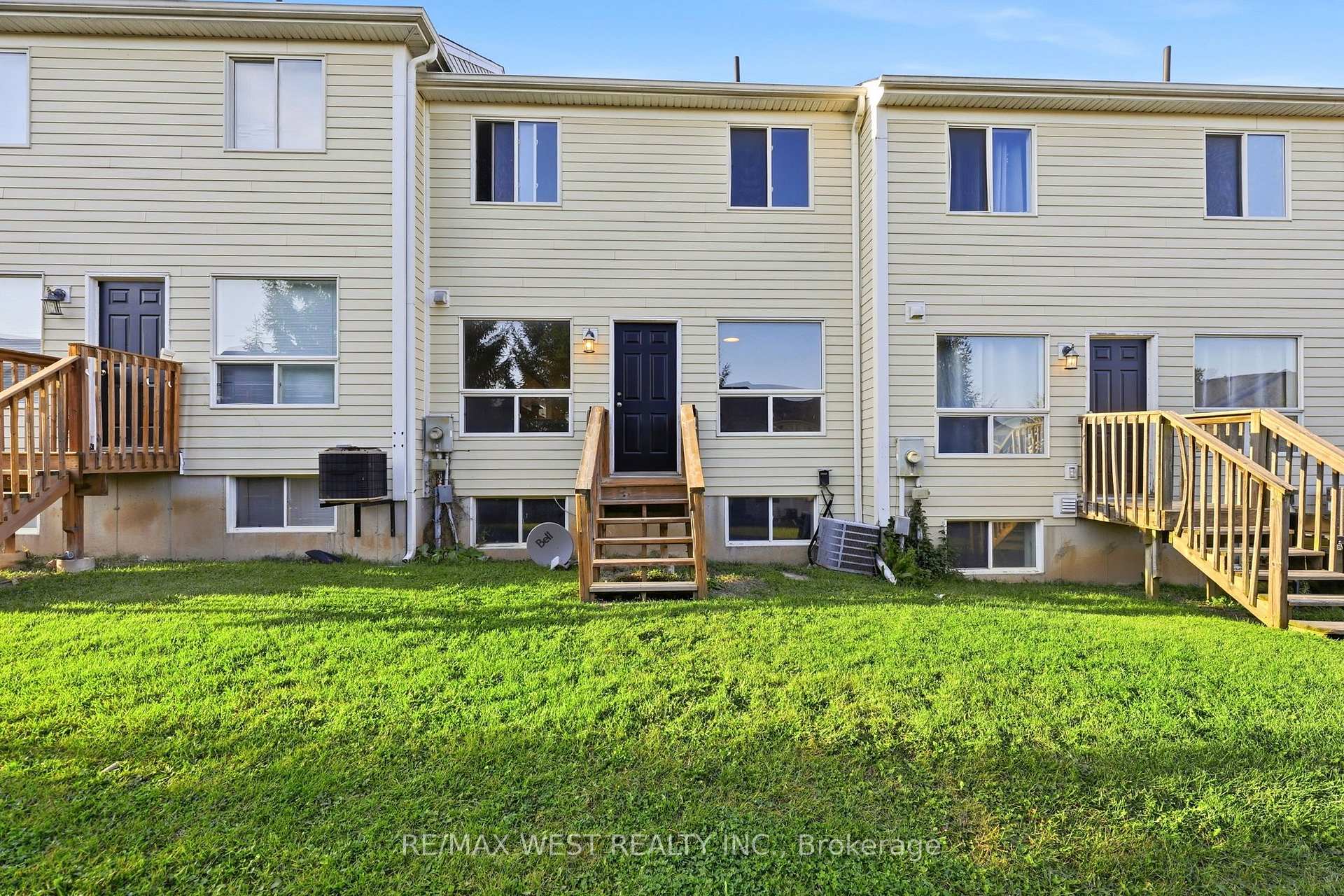 Photo 33 of Unit 11, 600 Sarnia Road, London, North I — HOMEH