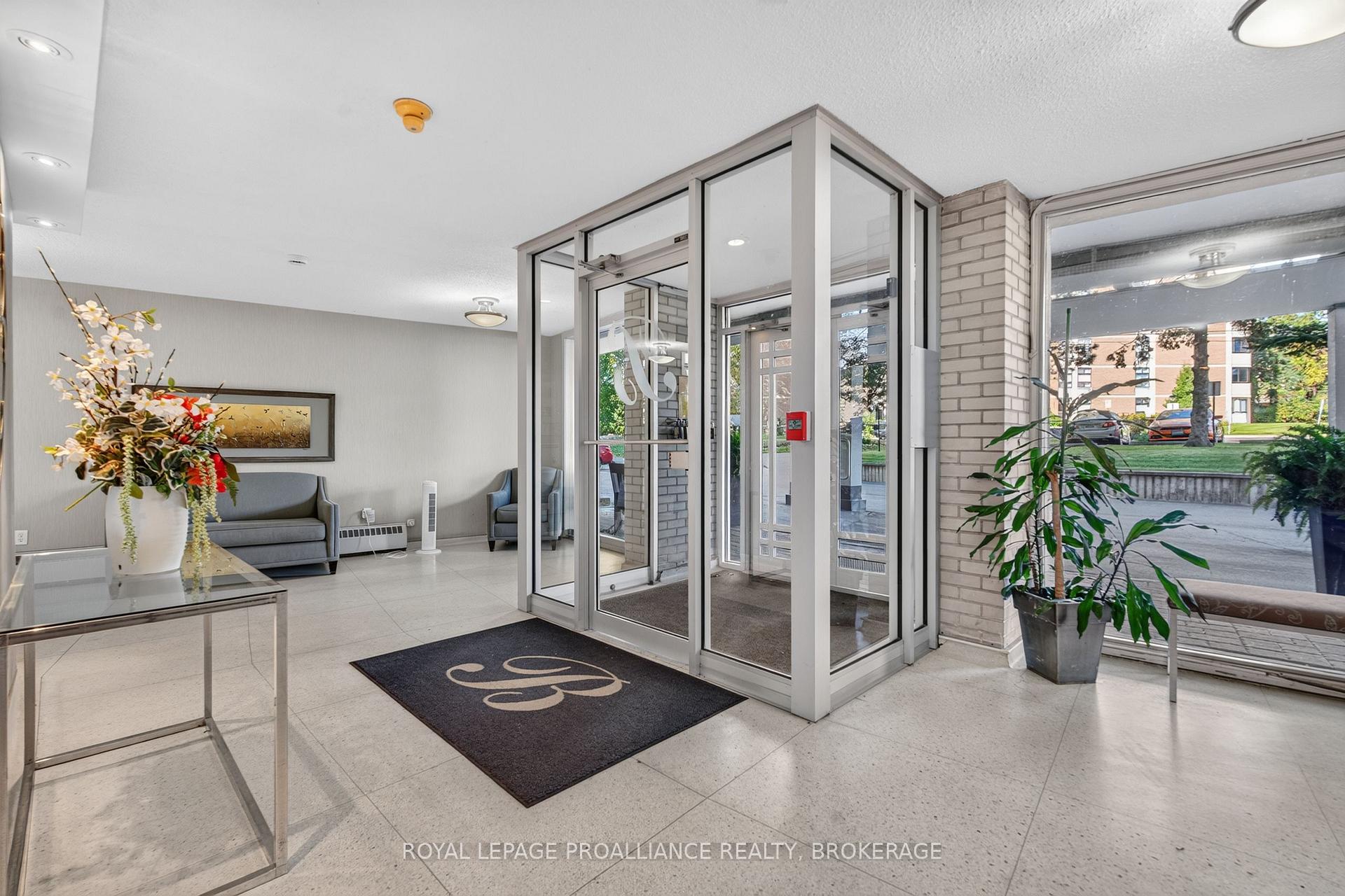 Photo 38 of Unit 306, 1 Mowat Avenue, Kingston, Central City West — HOMEH