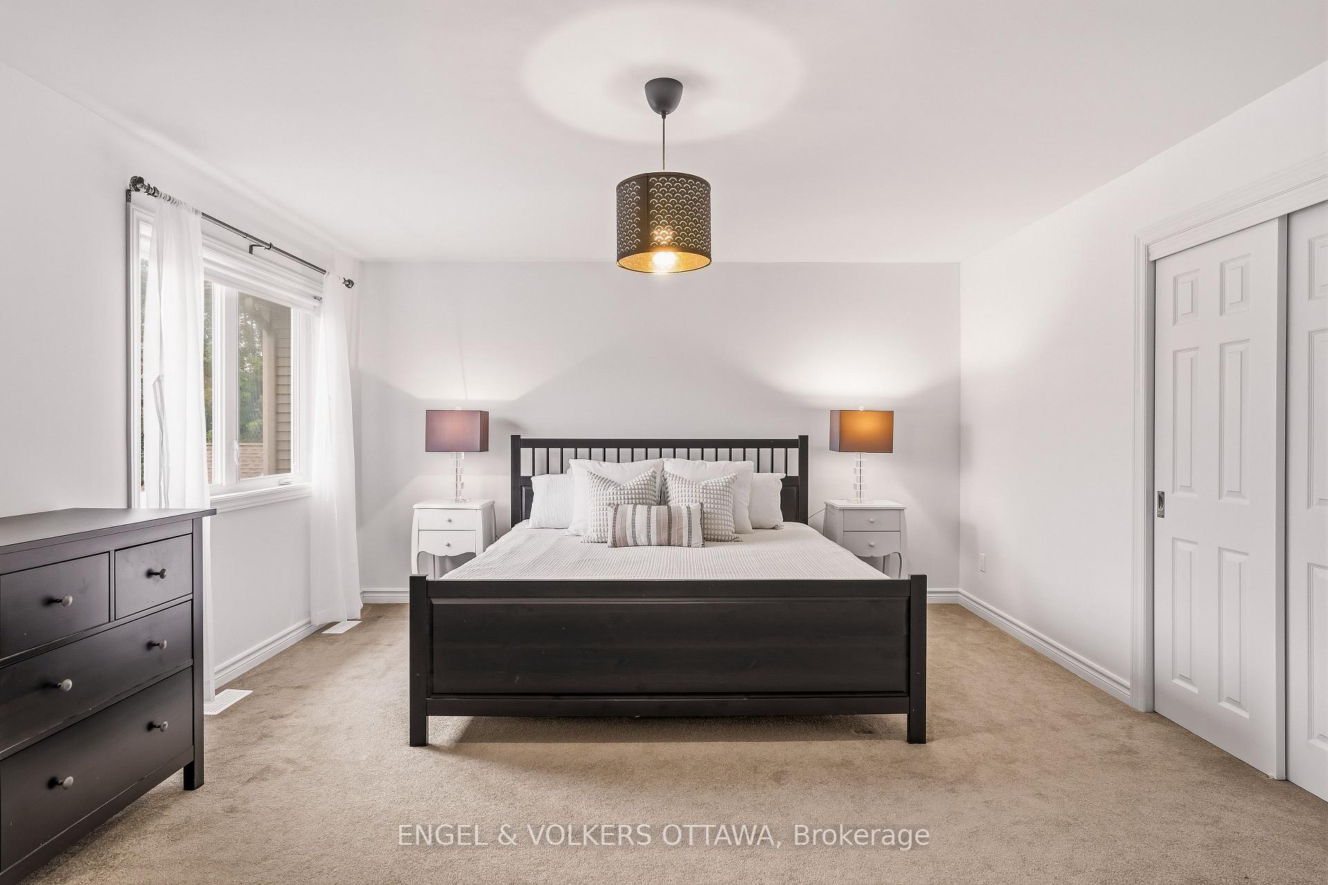 Photo 18 of 704 Wrangler Circle, Ottawa, Stittsville (North) — HOMEH