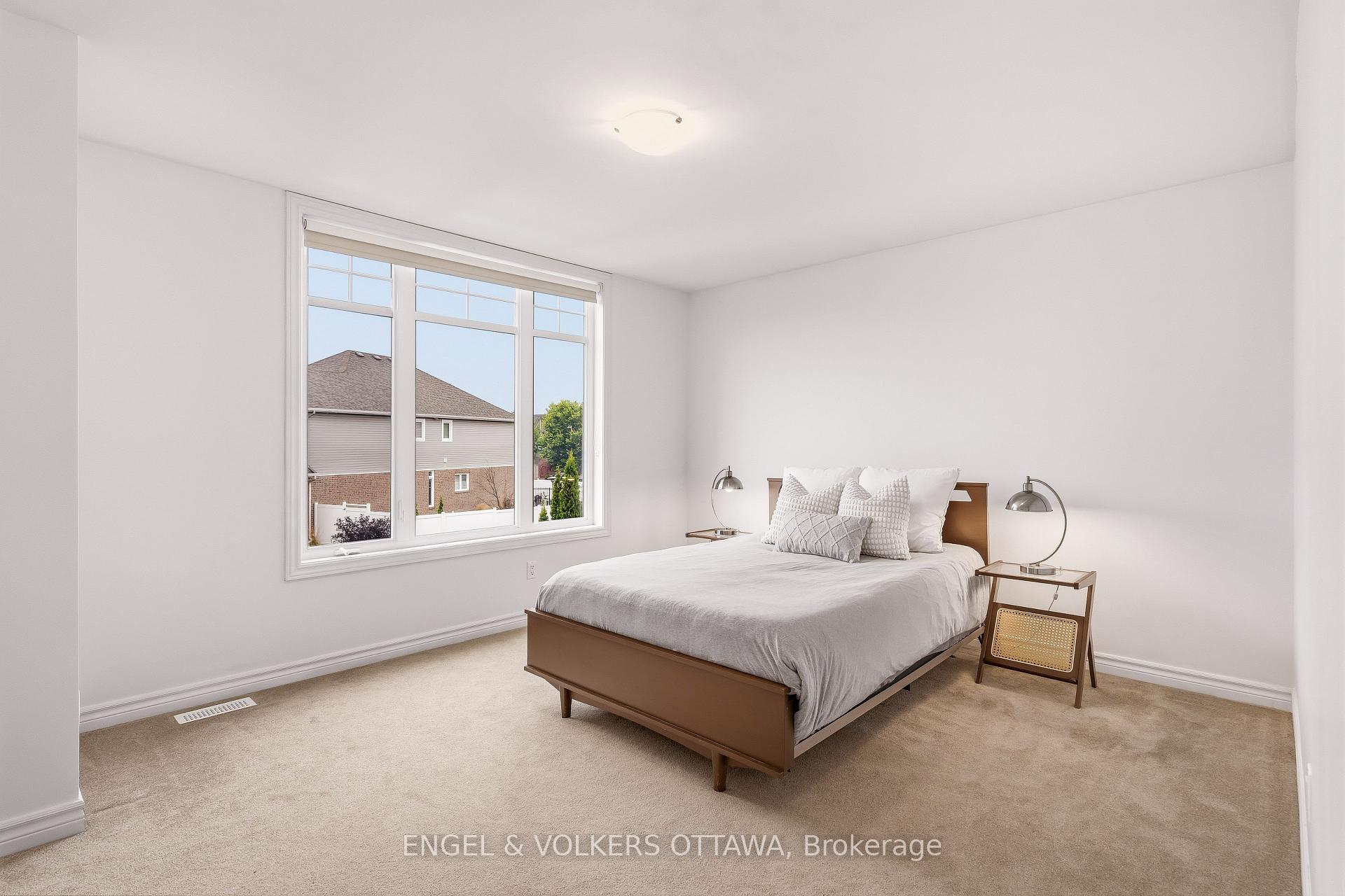 Photo 21 of 704 Wrangler Circle, Ottawa, Stittsville (North) — HOMEH
