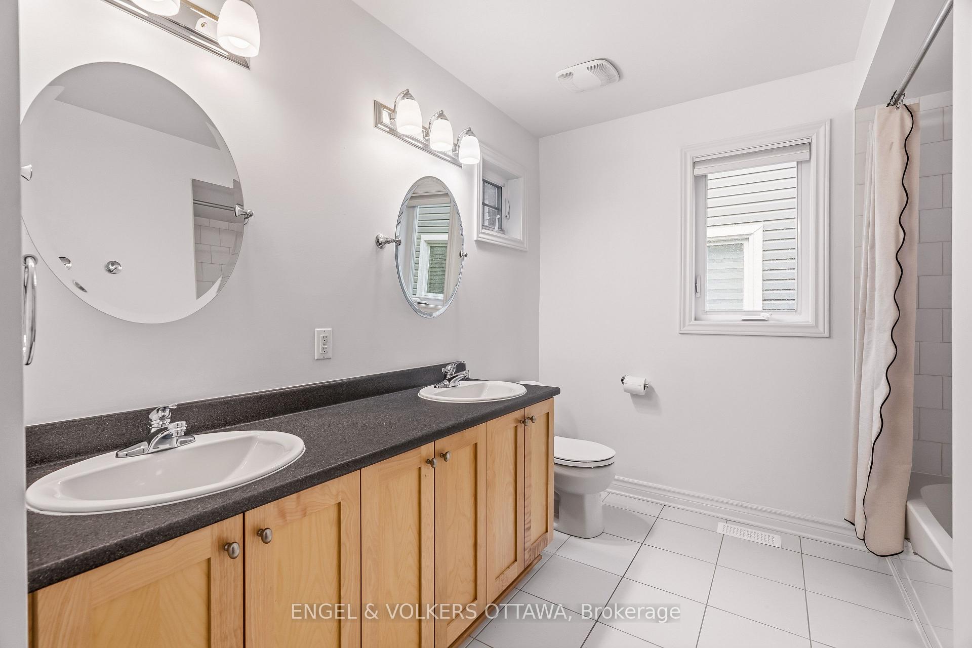 Photo 22 of 704 Wrangler Circle, Ottawa, Stittsville (North) — HOMEH