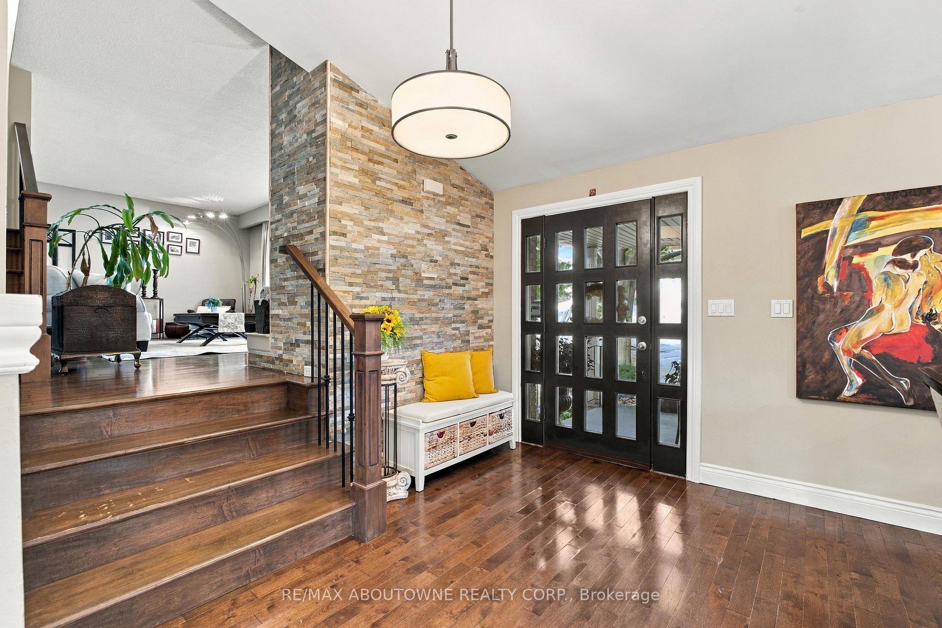 Photo 5 of 617 Scenic Drive, Hamilton, Westcliffe — HOMEH