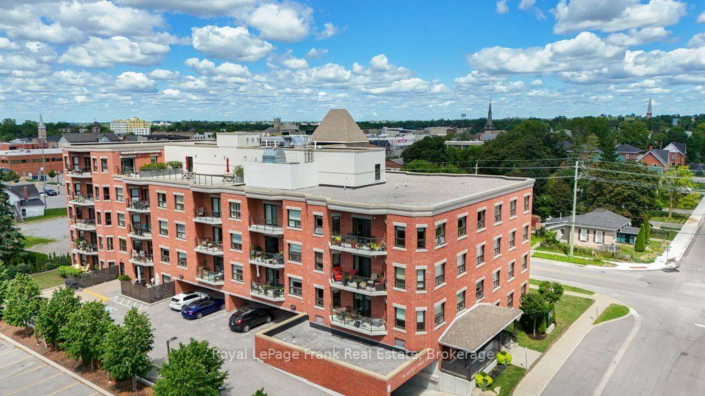 Photo of Unit 103, 58 Glenelg Street W