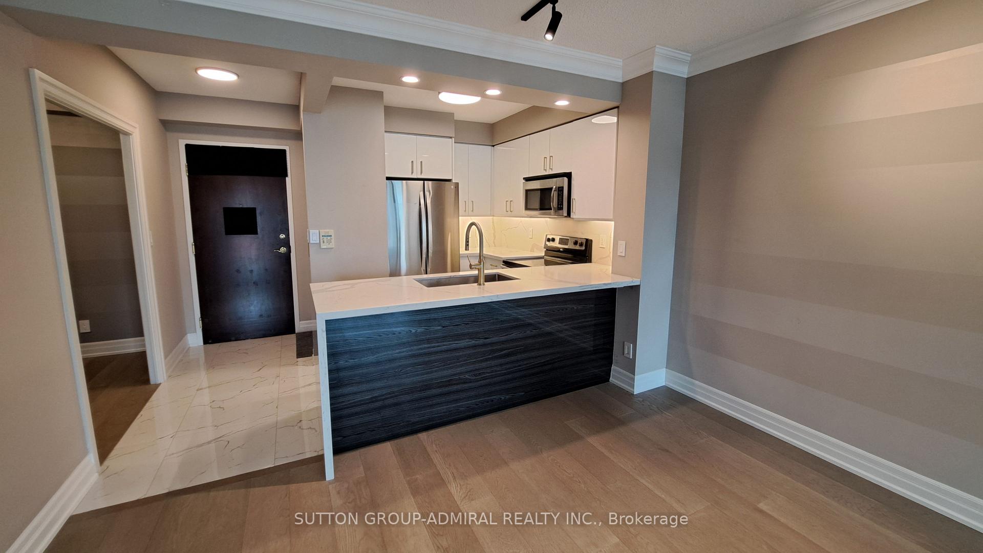 Photo 11 of Unit #704, 88 Promenade Circle, Vaughan, Brownridge — HOMEH